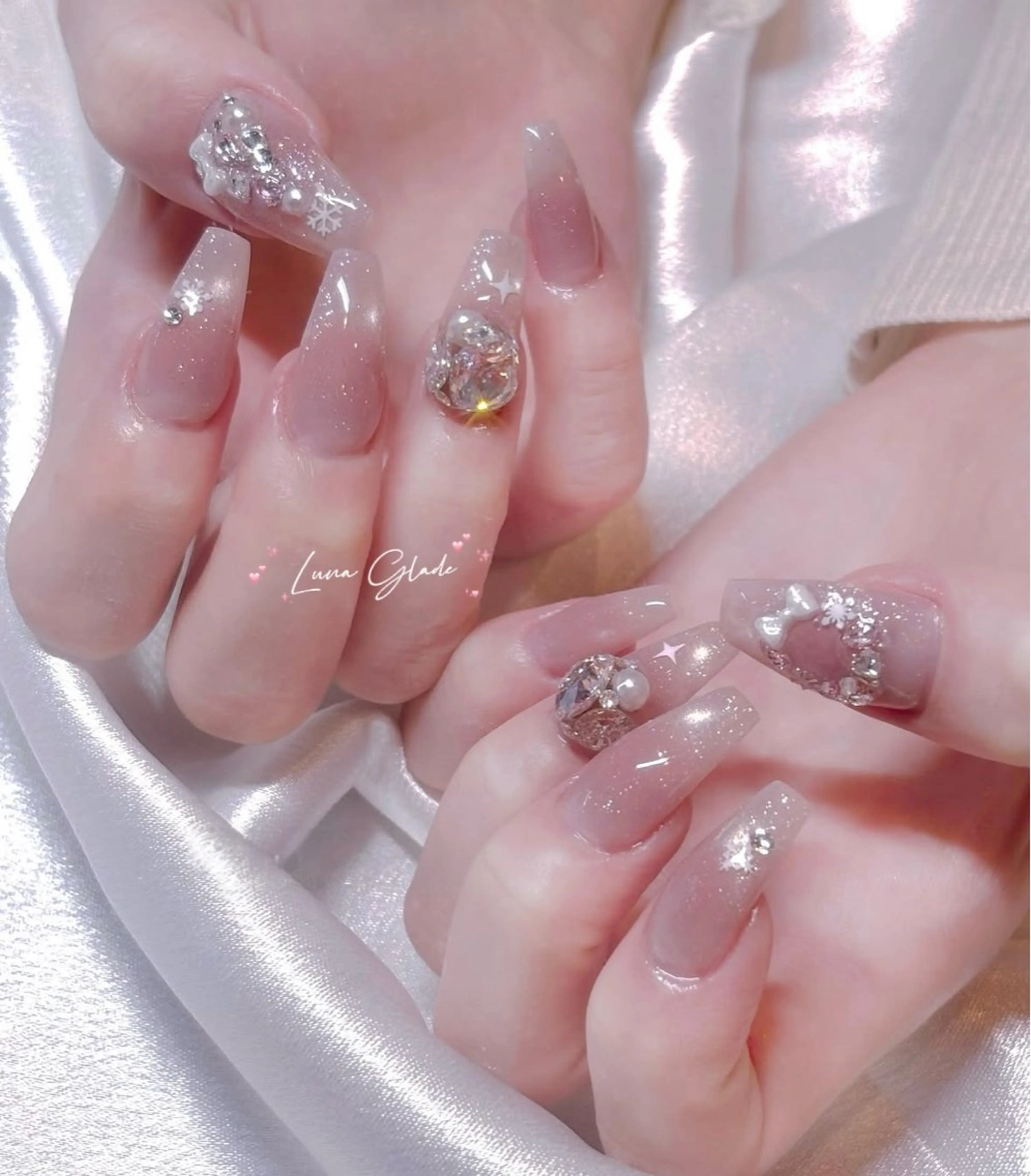ネイル ハンドネイル Luna Glade Nail Salon所属・Luna Gladeのネイルデザイン
