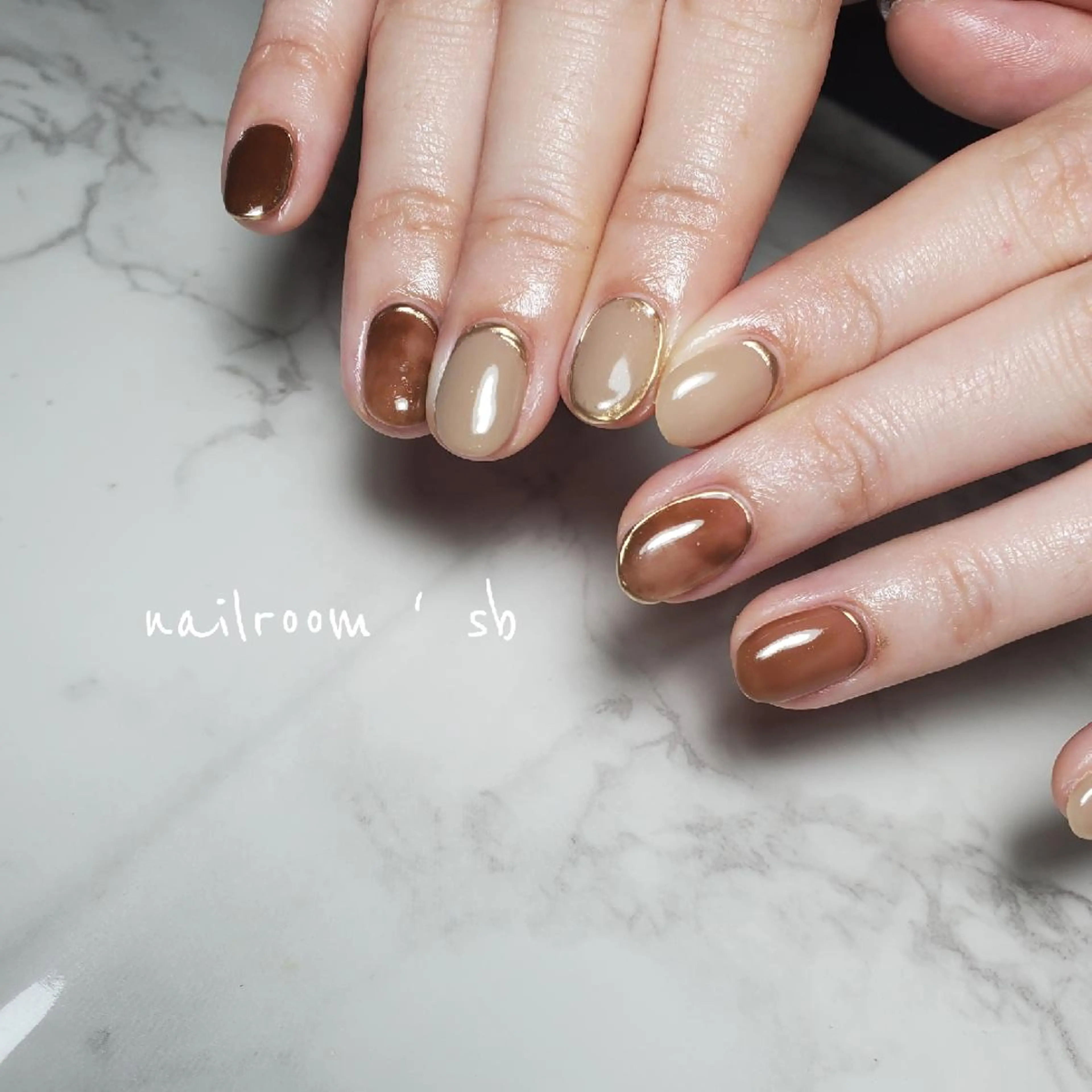 ネイル ハンドネイル nailroom‪ sb‪‪𓈒𓂂𓏸のネイルデザイン