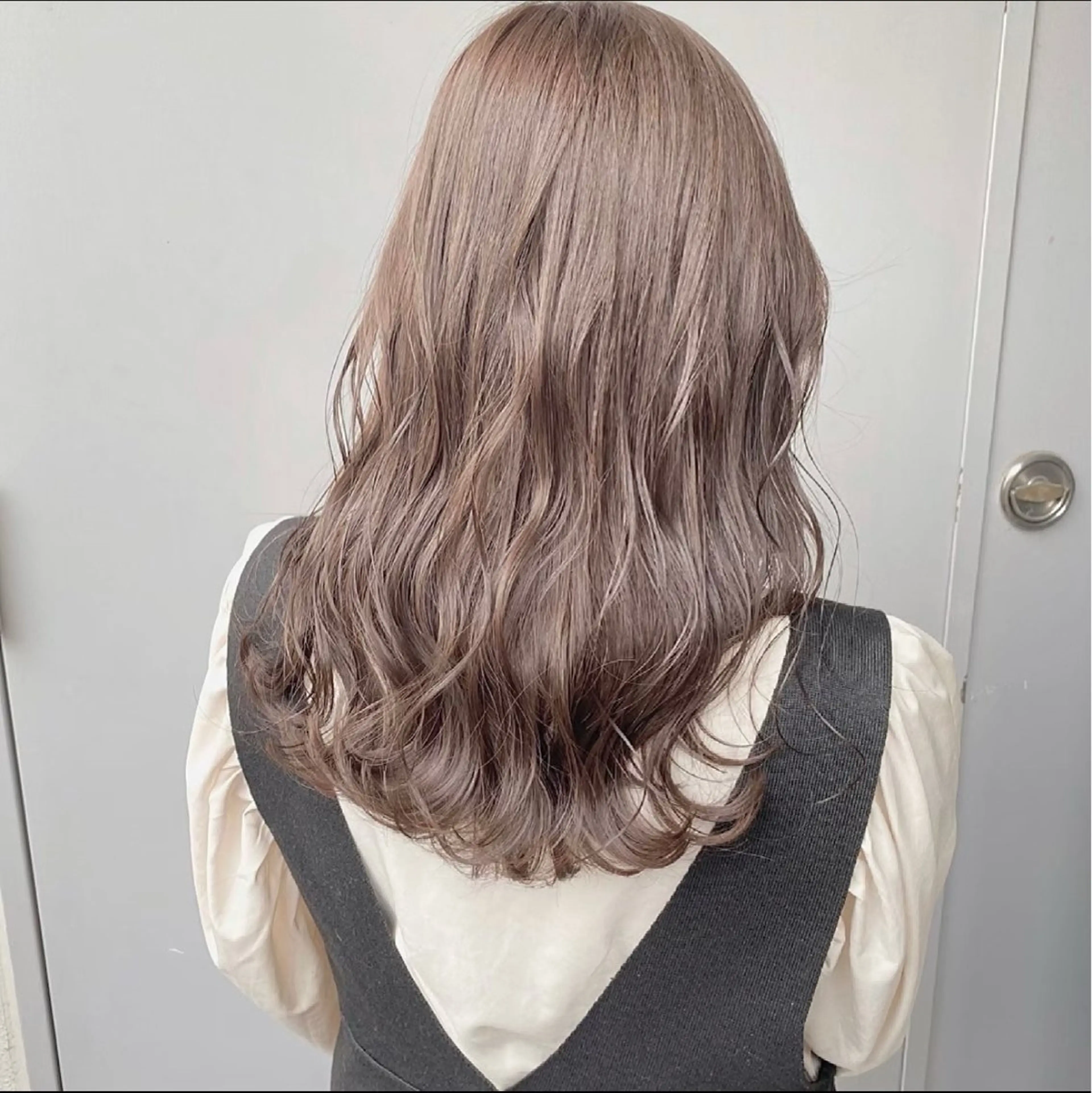 ロング カラー ヘアカラー 🎀ハイトーン✖︎ 暖色🎀RYUKAのヘアスタイル