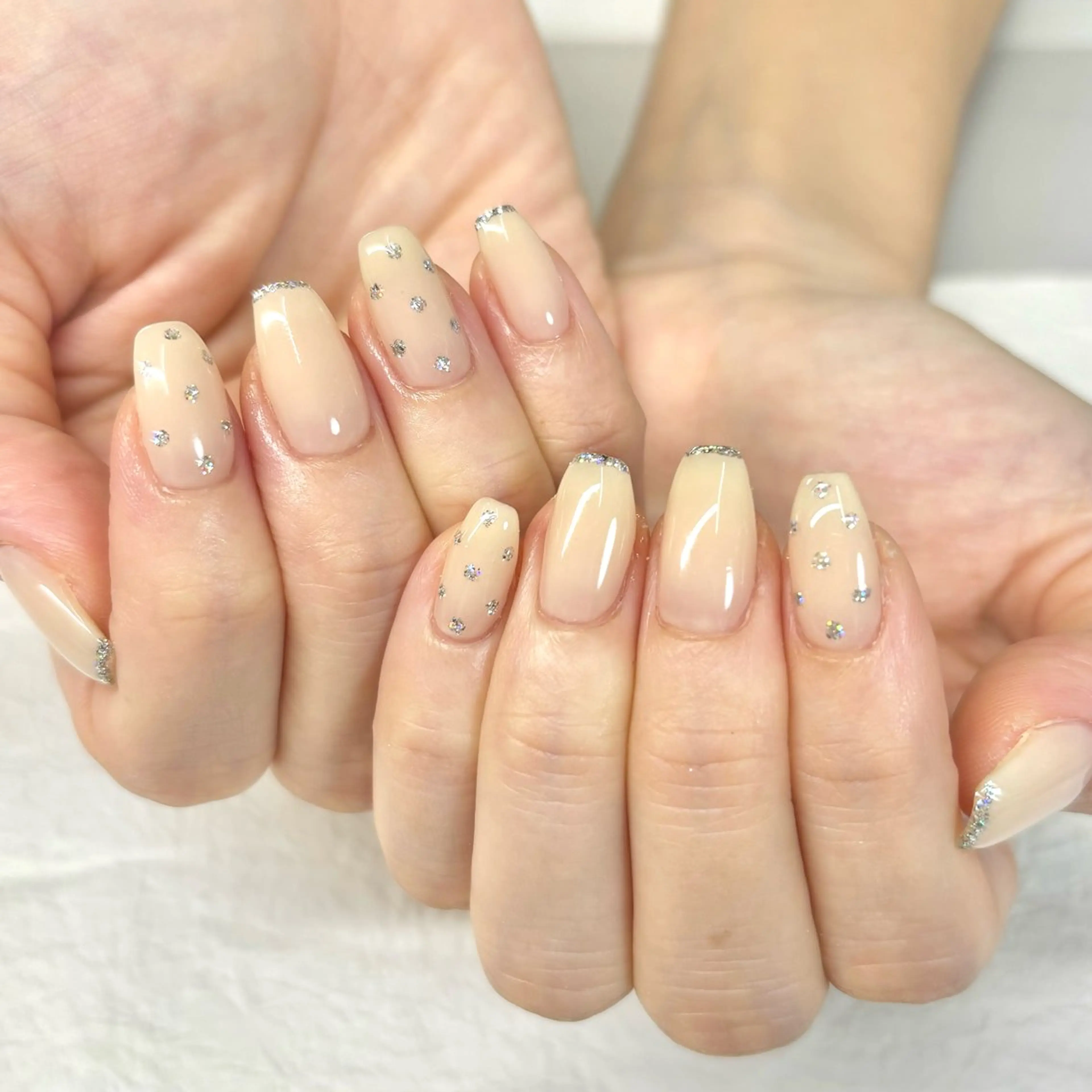 ネイル シンプルネイル ハンドネイル ラヴィアンローズ所属・S. kurumiのネイルデザイン
