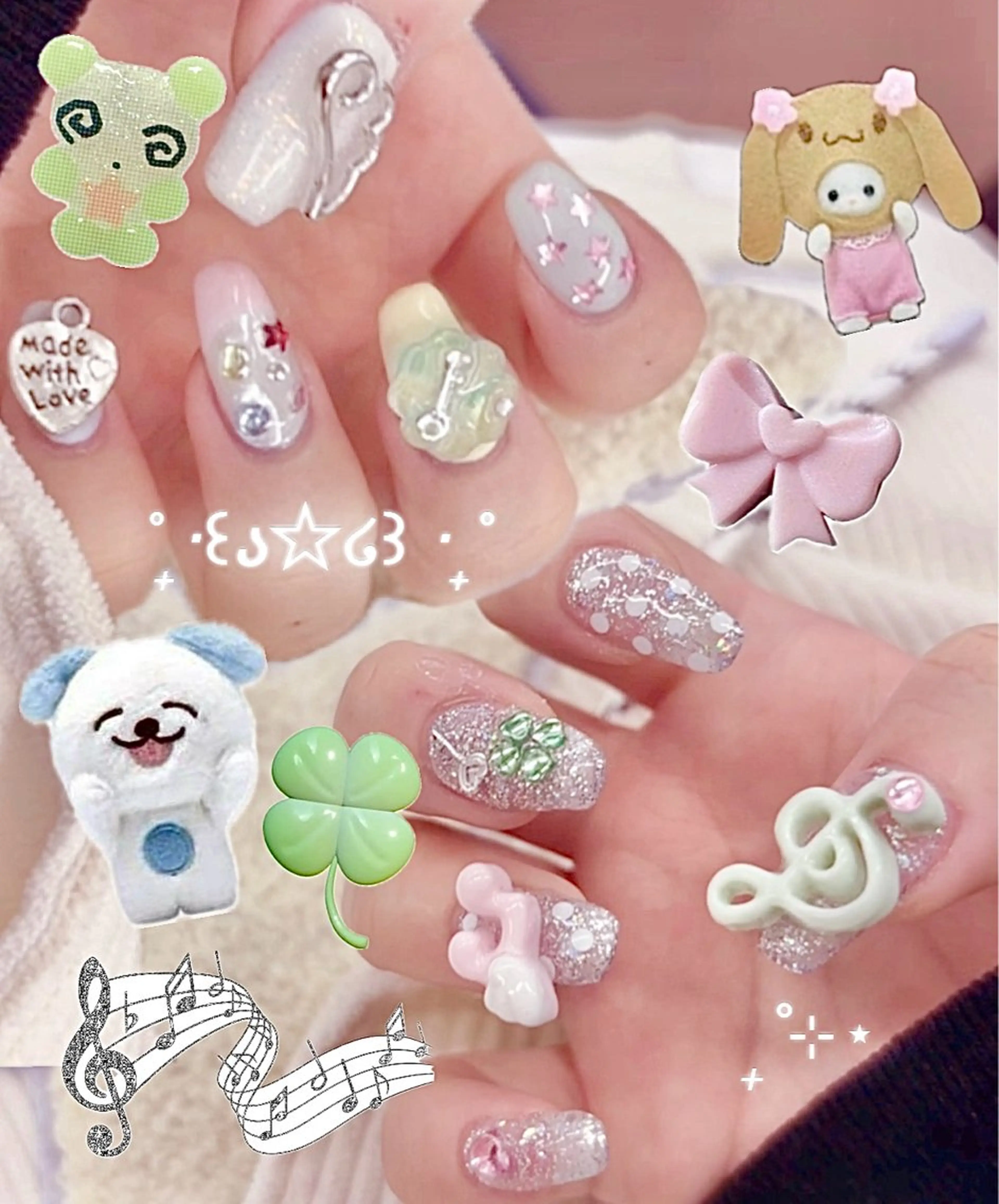 ネイル Yudia🎀 Momokaのネイルデザイン