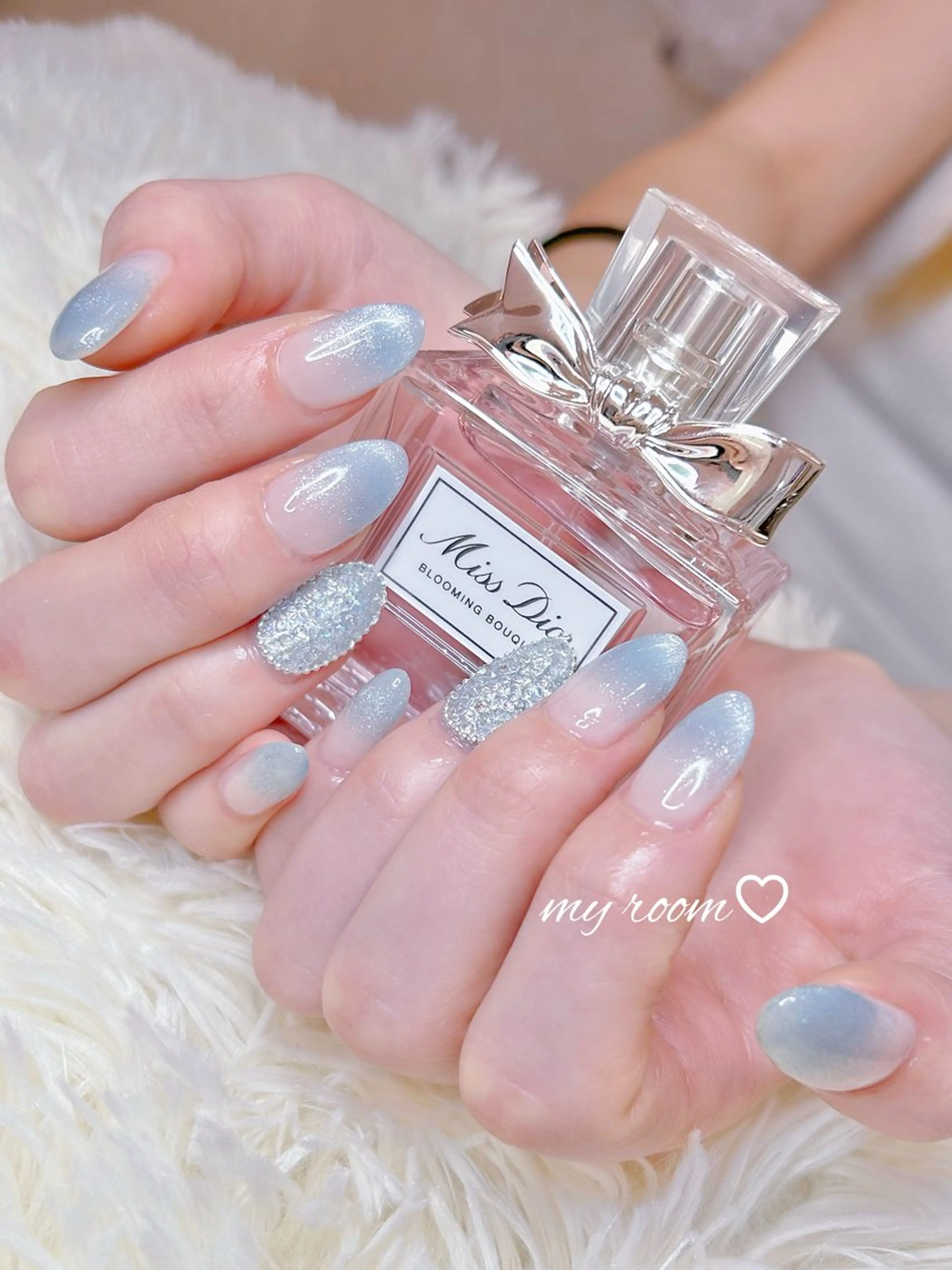 ネイル うるま市サロン Yuko Izawaのネイルデザイン