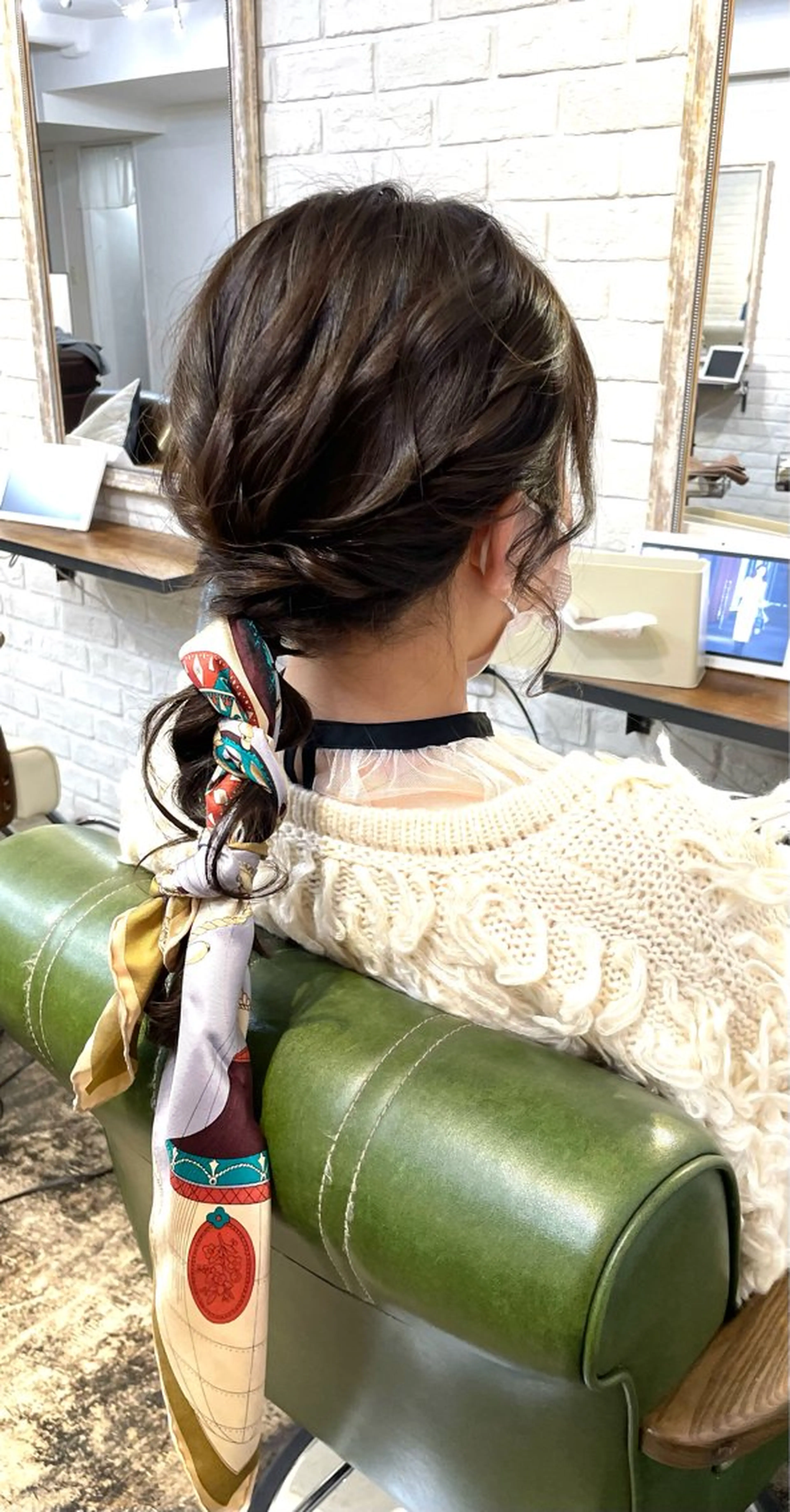 セミロング ヘアアレンジ ヘアセット 🫧 MAKI🫧のヘアスタイル