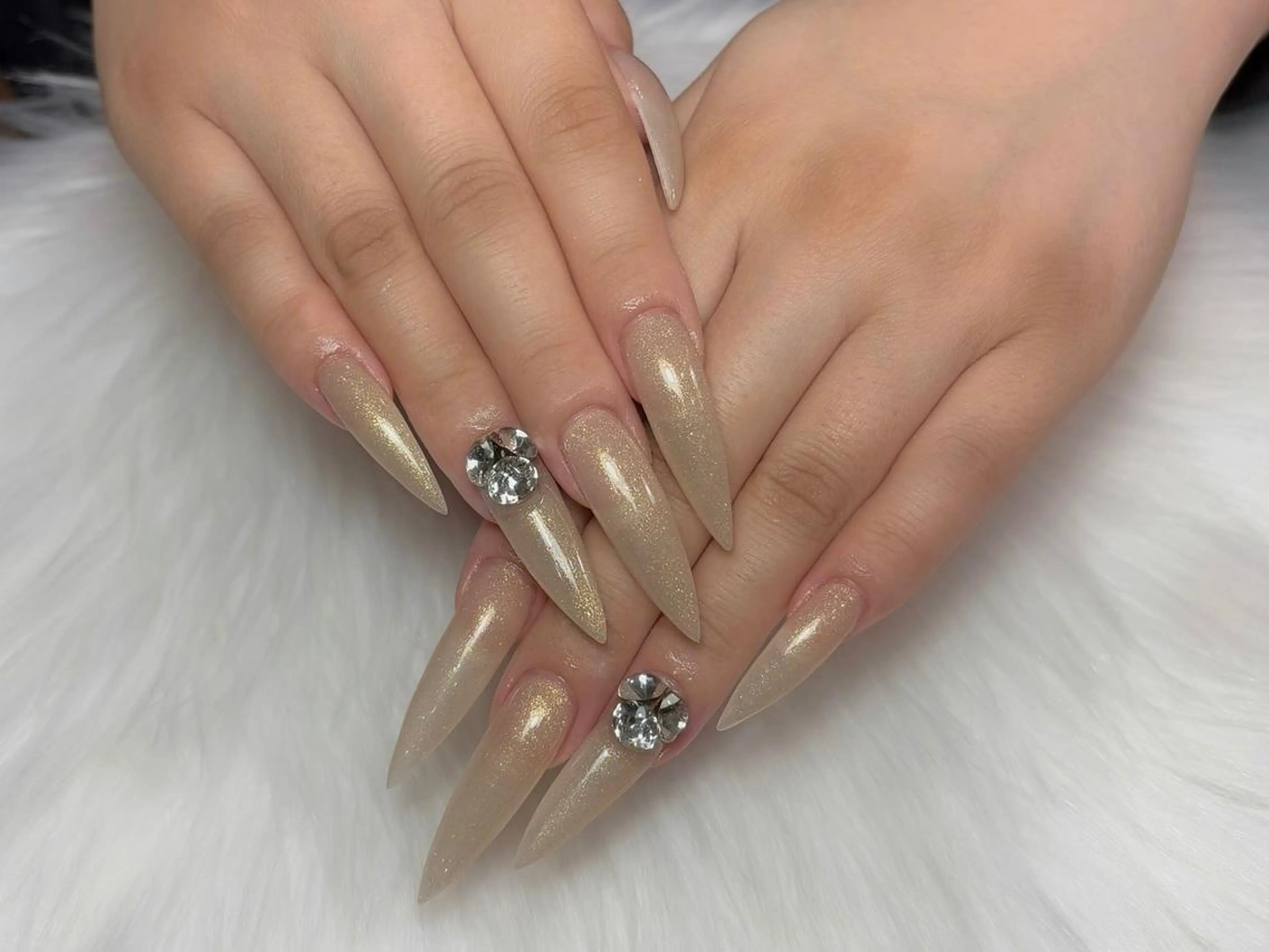 ネイル ｎａｉｌ＆ｅｙｅ🐰 ＲＥＢＥＳＴ心斎橋店のネイルデザイン