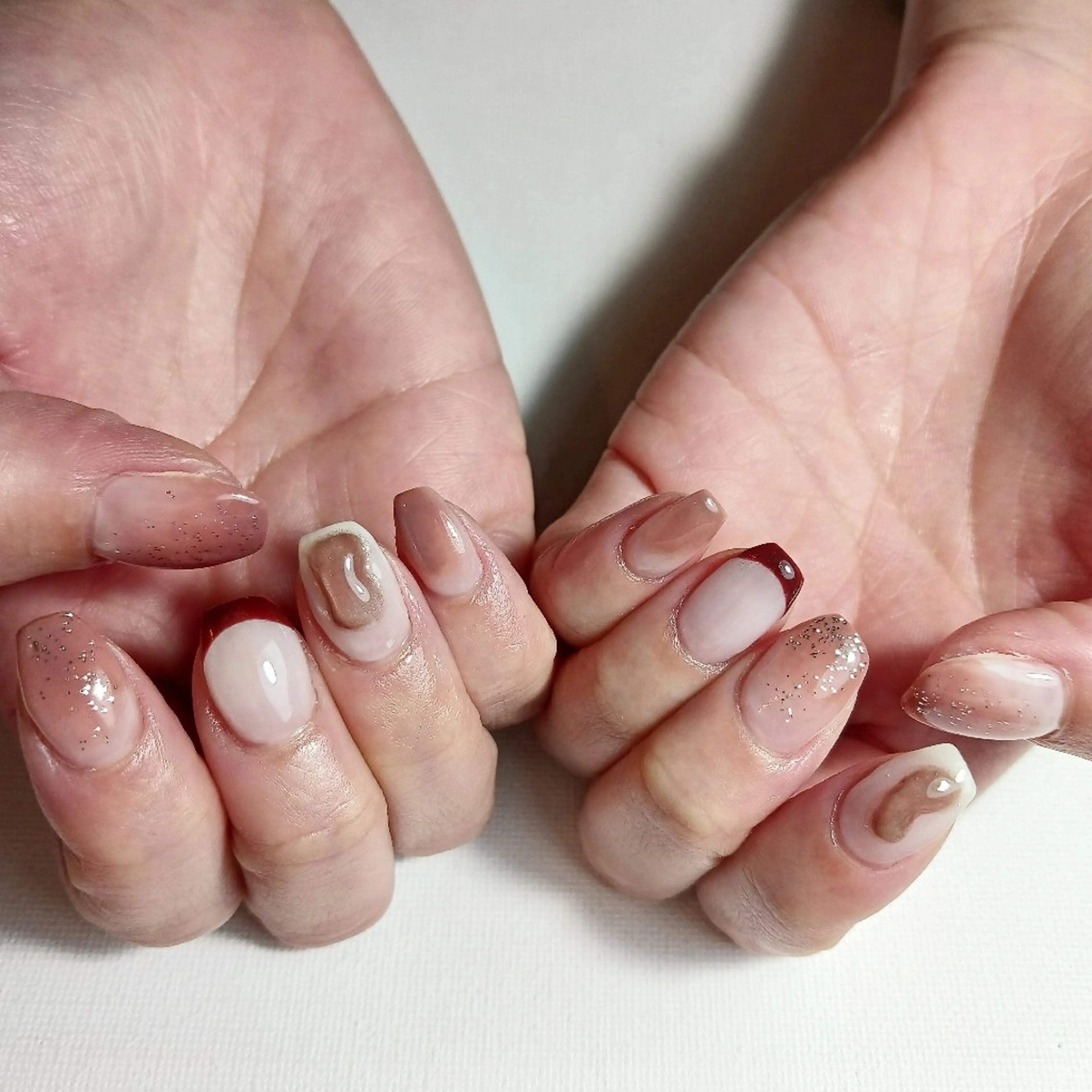 ネイル ブラウン ジェルネイル 持ち込み ニュアンスネイル ピンク ハンドネイル nanakonail /持込みデザイン専門のネイルデザイン