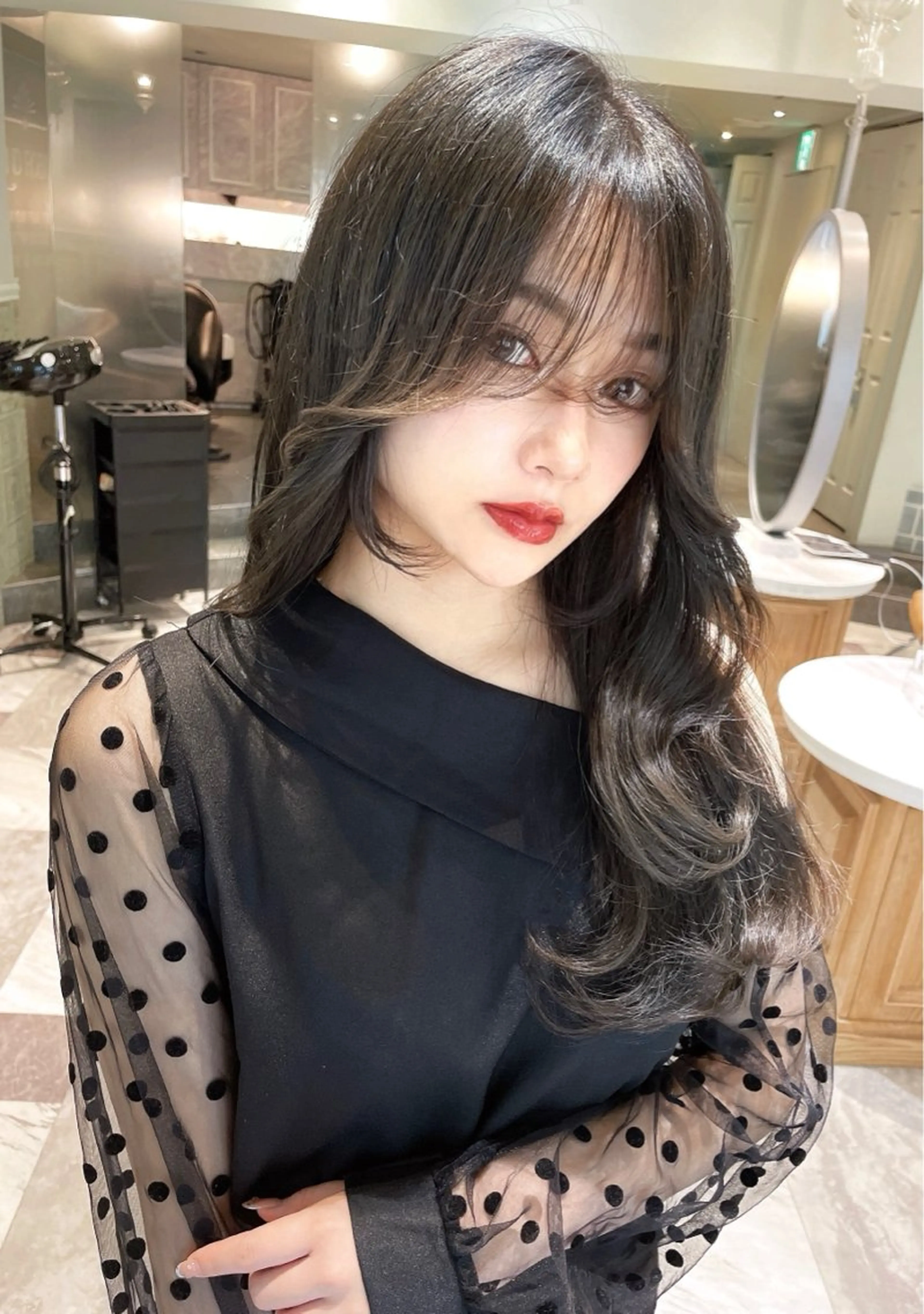 セミロング カラー ベージュカラー 黒髪 ブリーチ ブルーカラー ブルーブラック カット ヘアカラー トリートメント 木屋元一/透明感 /レイヤー/顔まわりのヘアスタイル