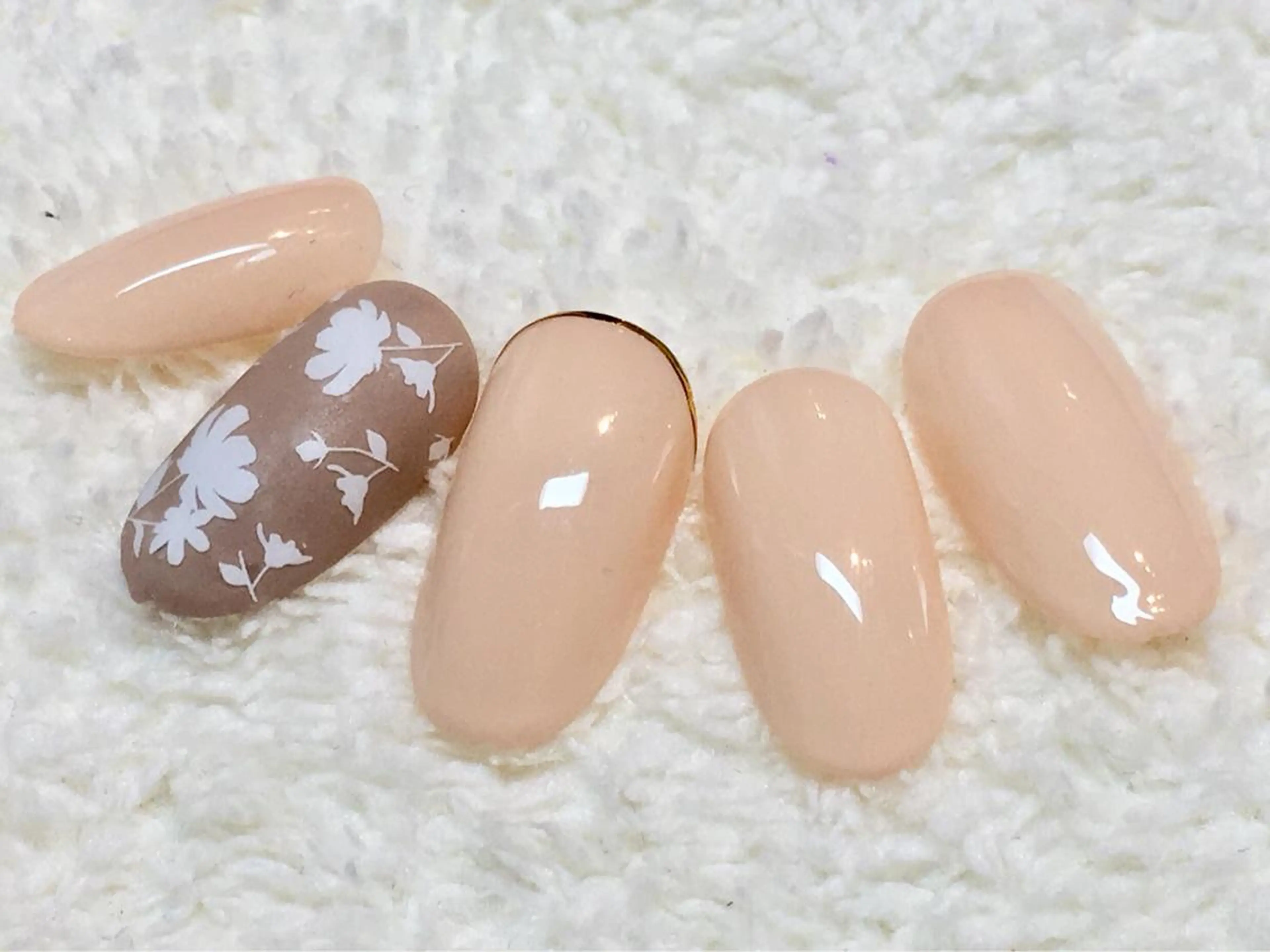 ネイル Aubel.nord_nail所属・Aubel.nord オーベルノールのネイルデザイン