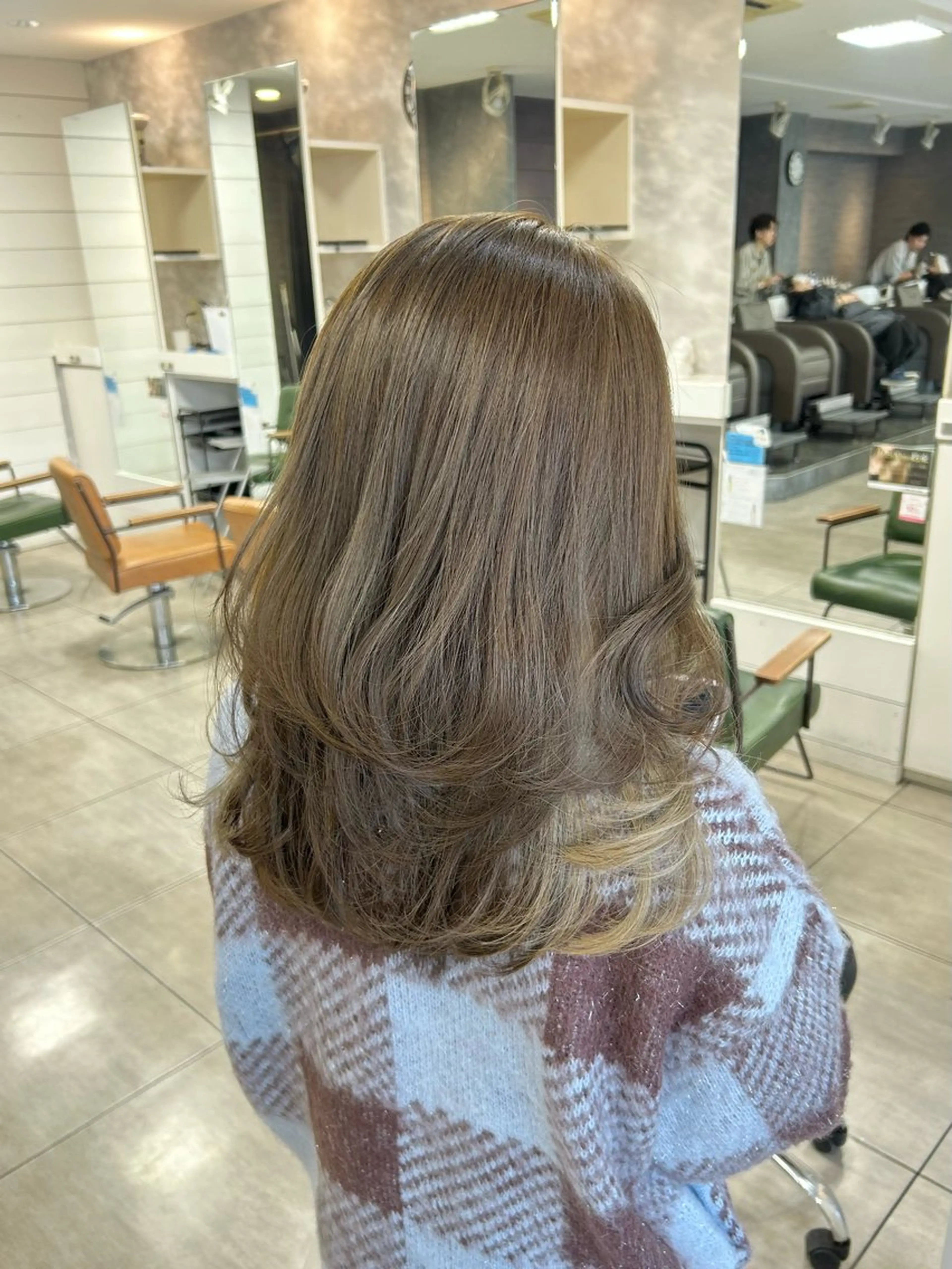 ロング レイヤーカット カット ヘアカラー トリートメント 🫧艶髪カラー🫧 森本くるみのヘアスタイル