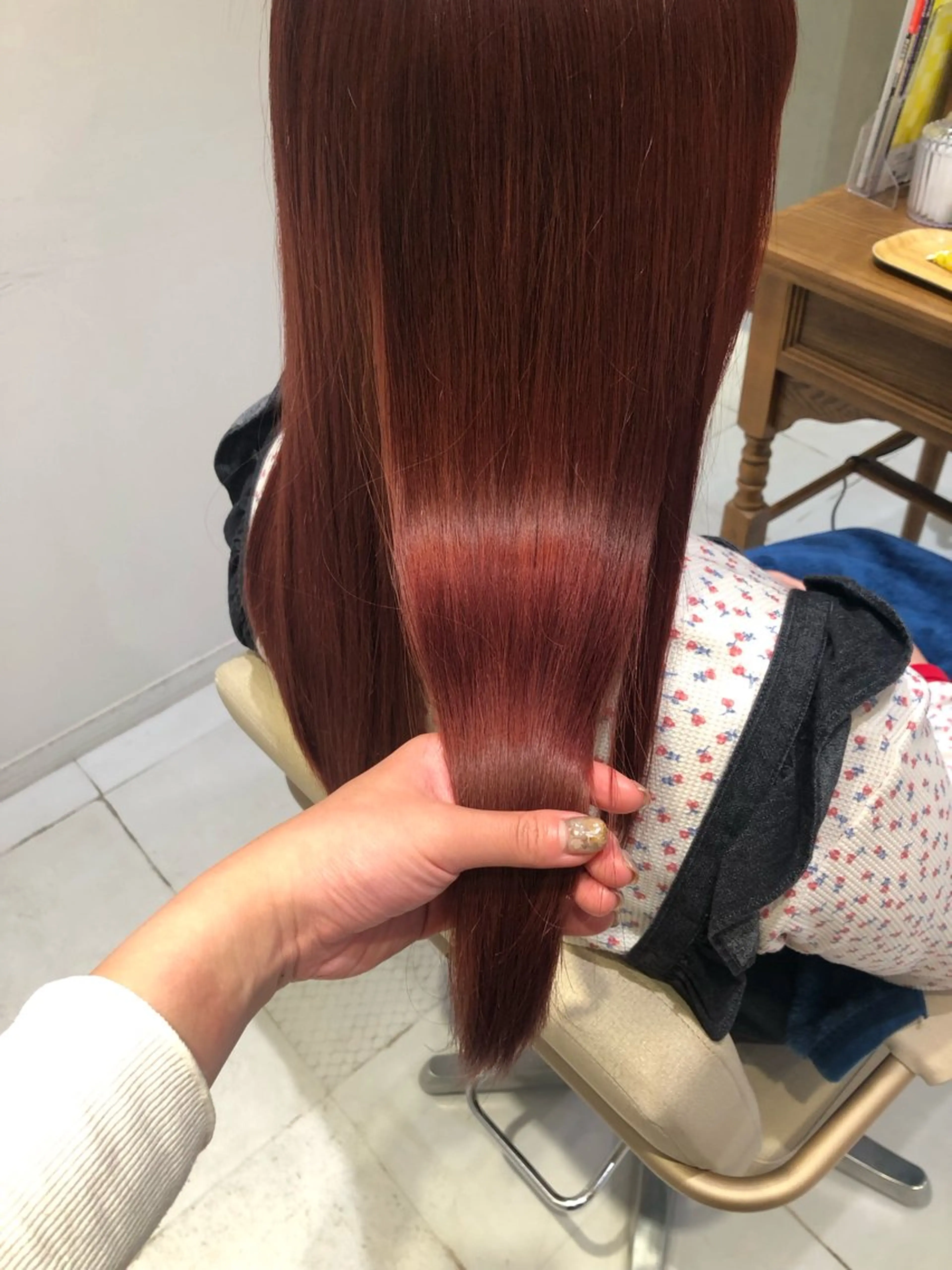 セミロング カラー ブリーチ レッドカラー ヘアカラー トリートメント お顔まわりカット/ 暖色カラー🍑Amiのその他イメージ