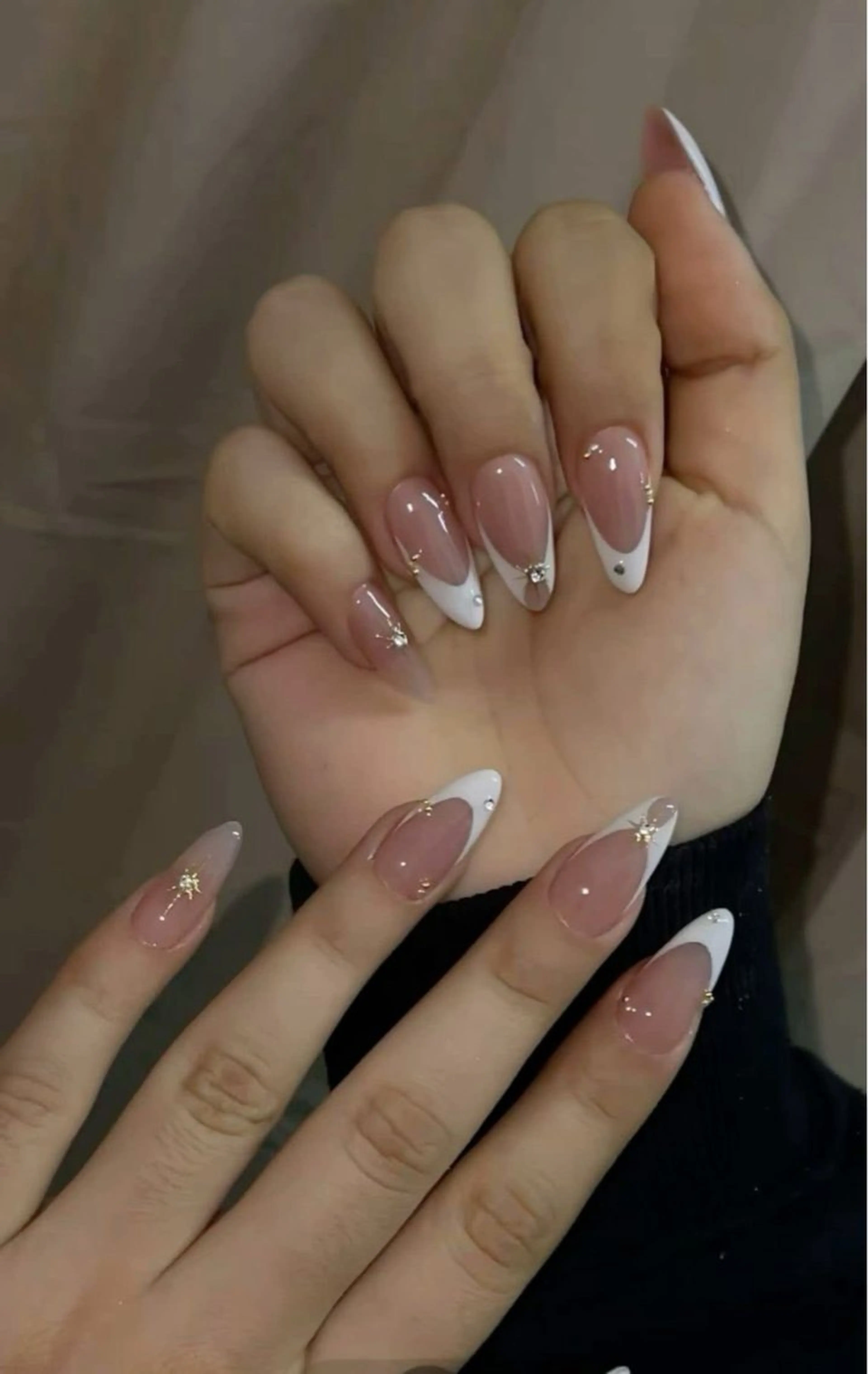 ネイル ハンドネイル T. Leeのネイルデザイン