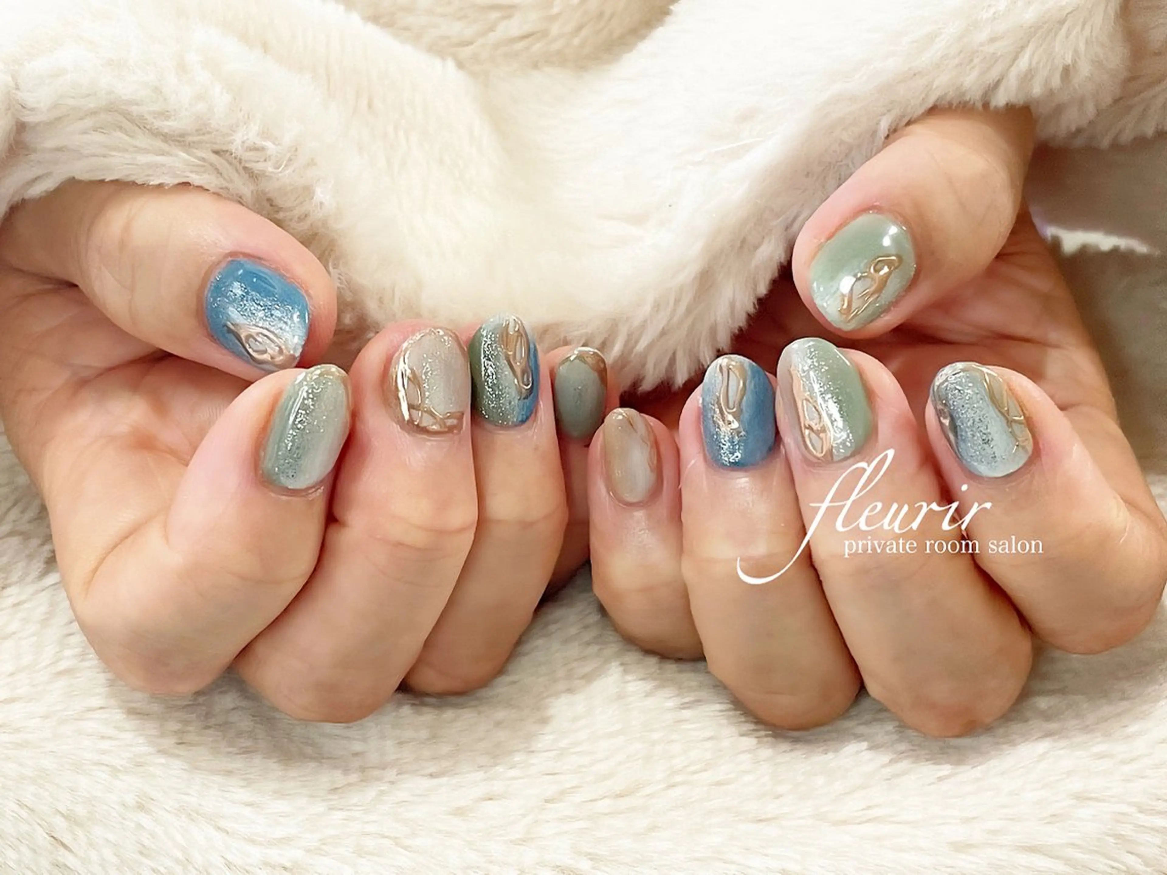 ネイル アートネイル ミラーネイル フルリール 【プライベートサロンのネイルデザイン