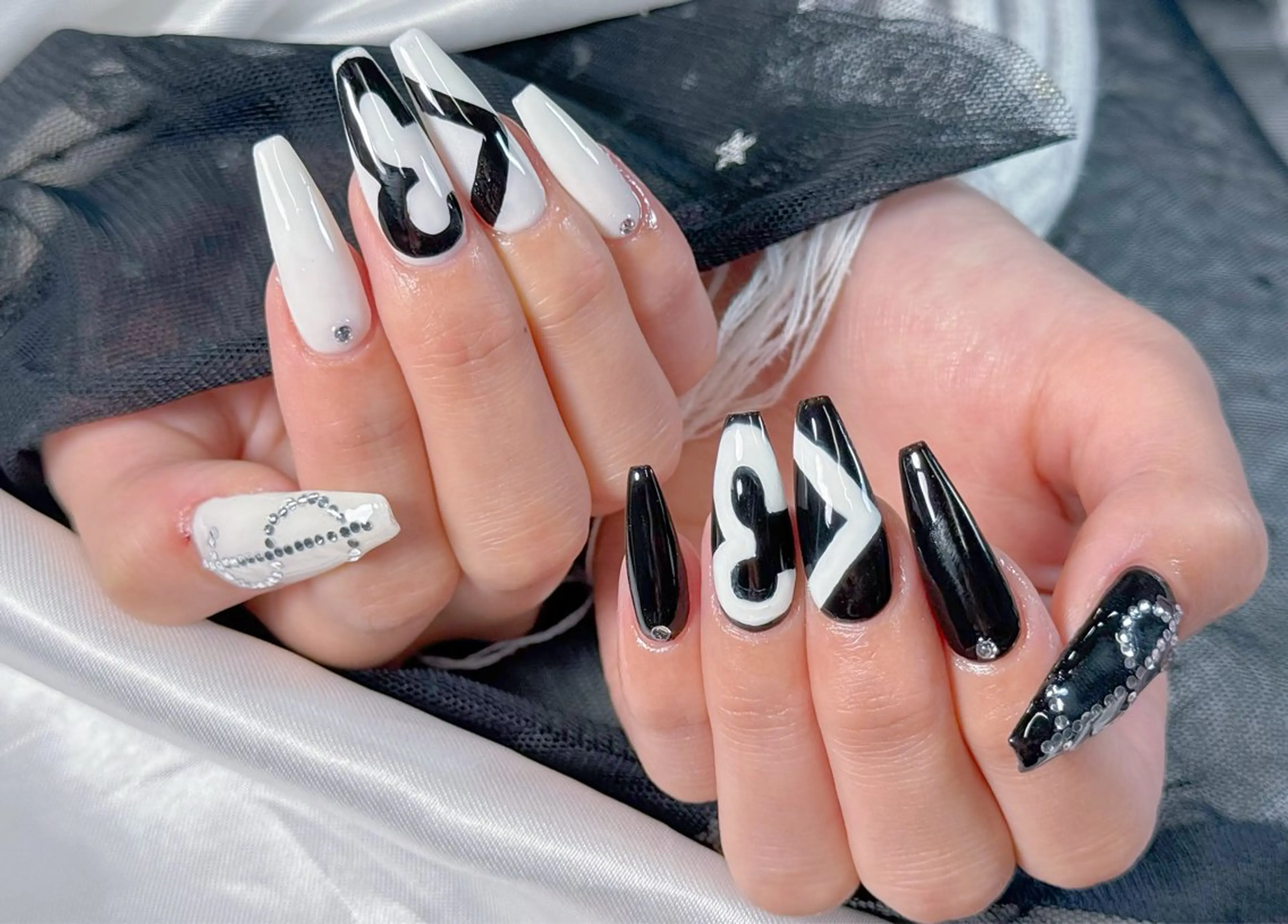 ネイル Lya Nail Rinのネイルデザイン