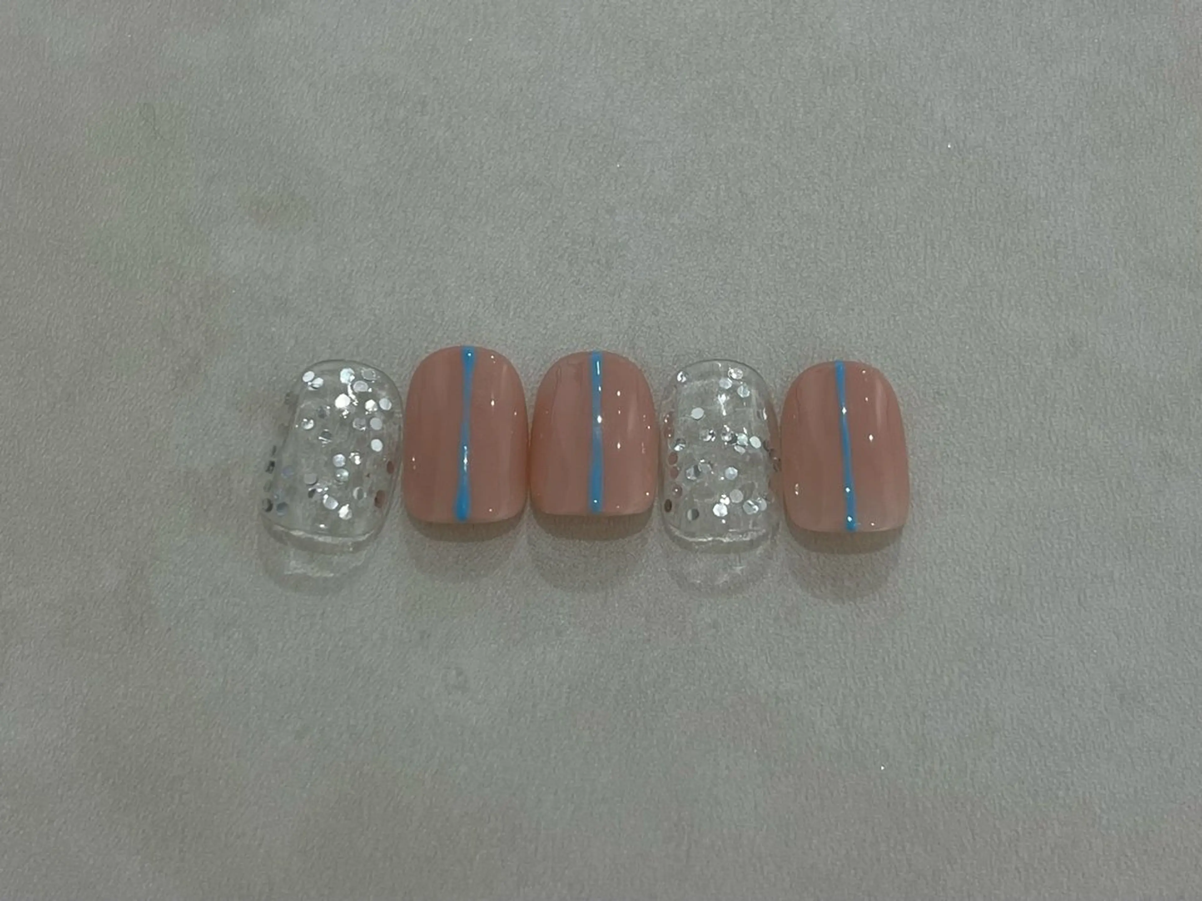 ネイル ハンドネイル nue　nail salon 代々木店所属・yokozawa sakiのネイルデザイン