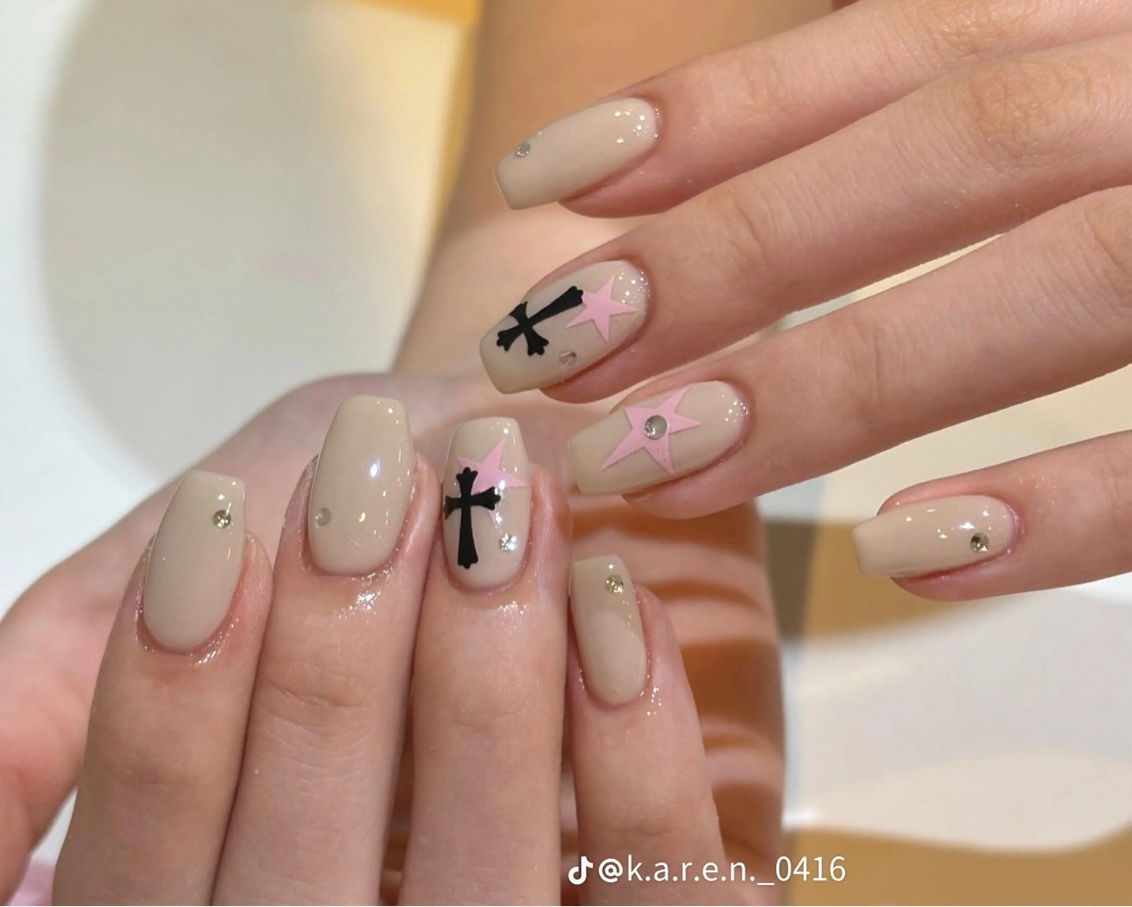 ネイル 韓国ネイル 持ち込み ニュアンスネイル ネイルチップ ハンドネイル JENNY ANA.CHUOのネイルデザイン