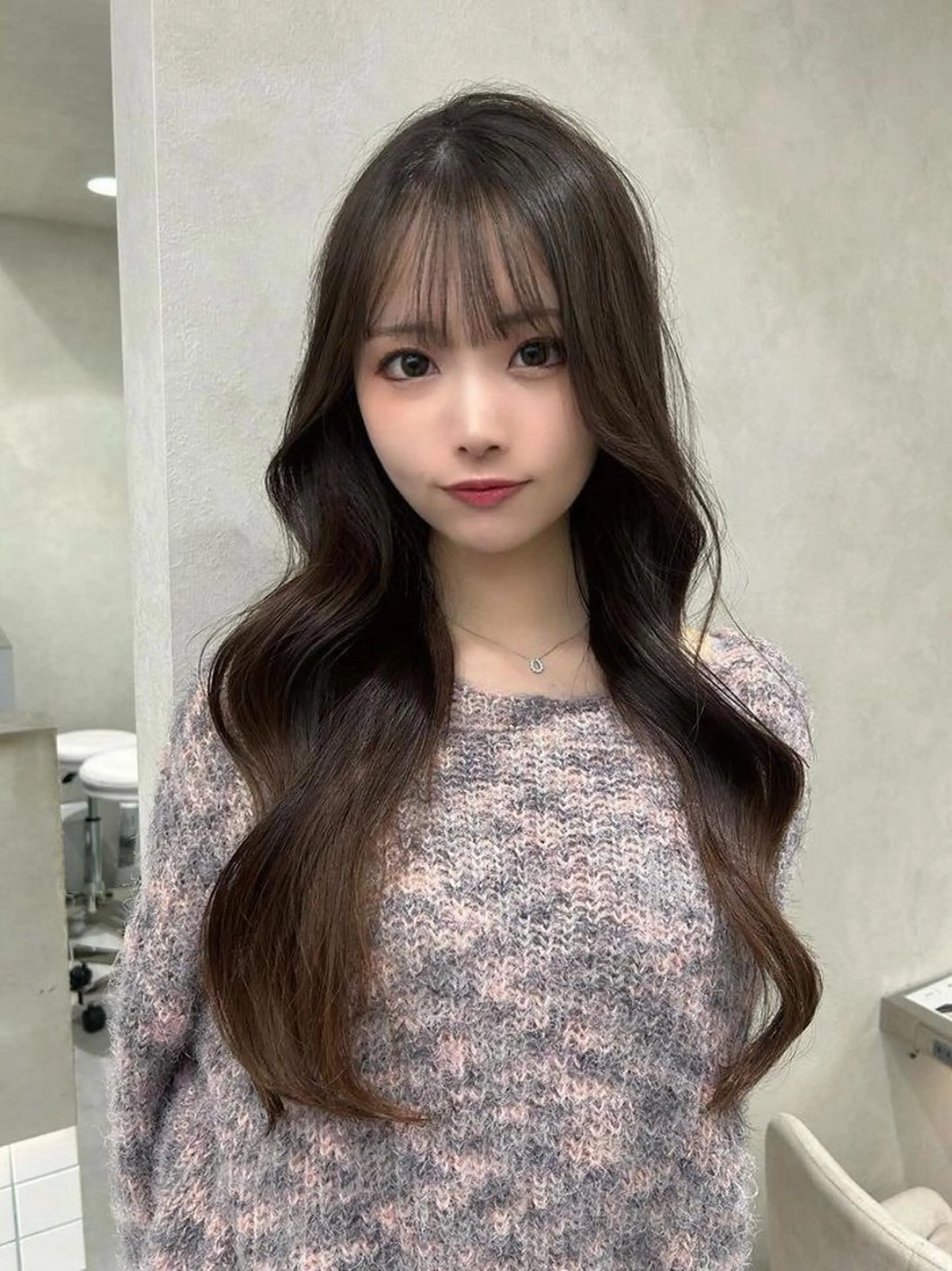 ロング カラー ヘアアレンジ カット ヘアカラー トリートメント fumika🎀 韓国ヘア×ベージュのヘアスタイル