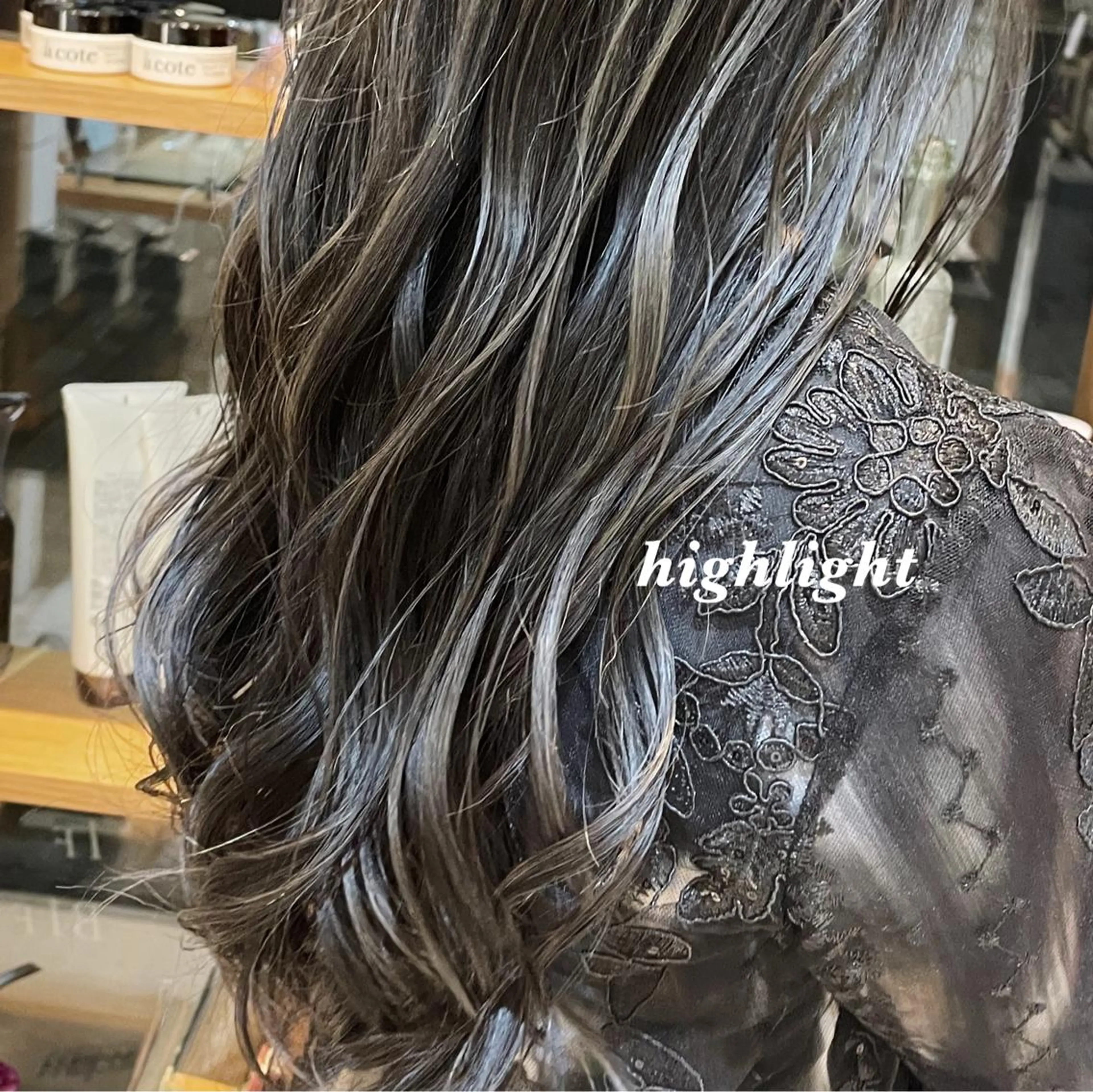 ロング カラー ブリーチ ハイライトカラー ハイライト ヘアアレンジ 🌿あがりれいなのその他イメージ