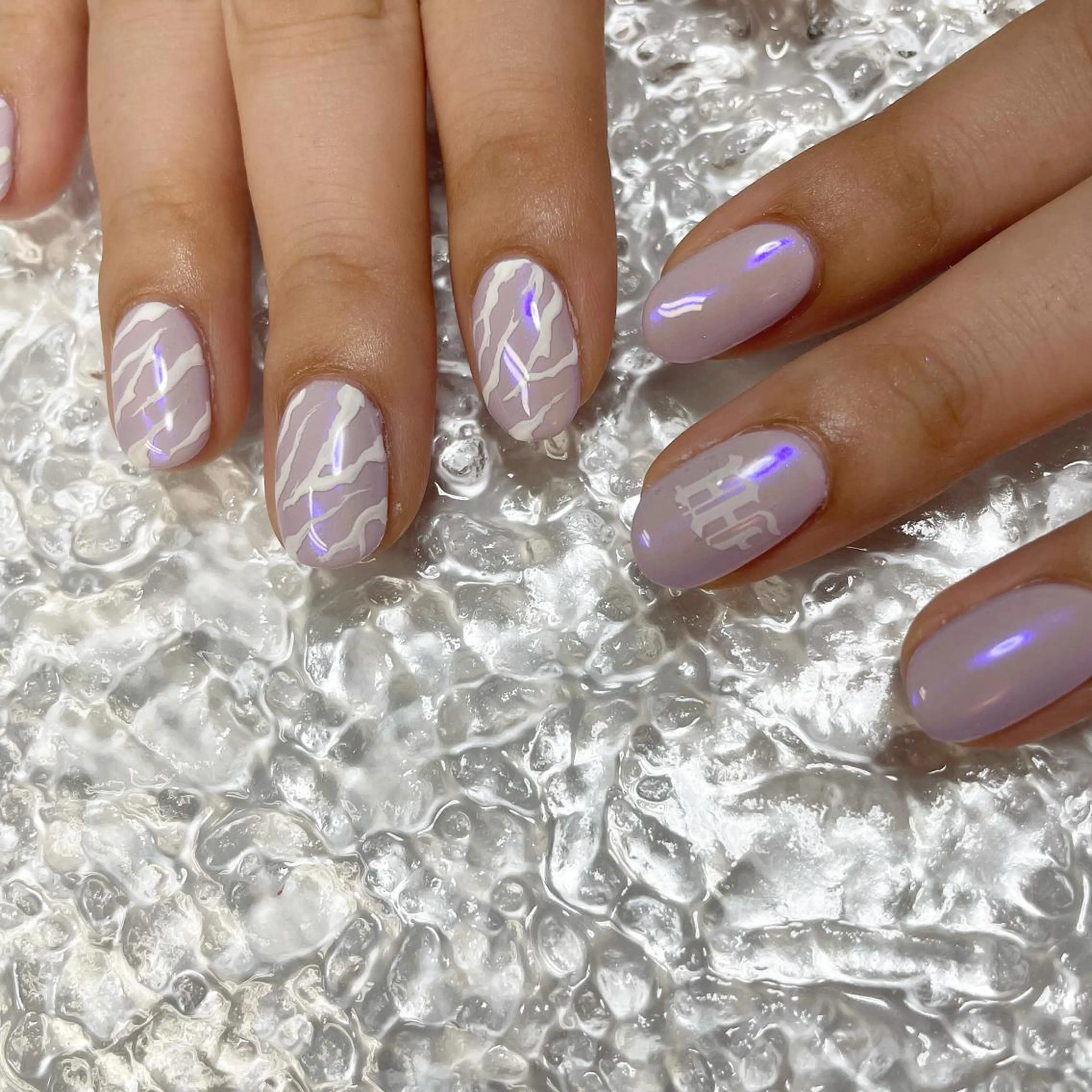 ネイル アニマル柄 ハンドネイル Aleum所属・Nail Salon Aleumのネイルデザイン