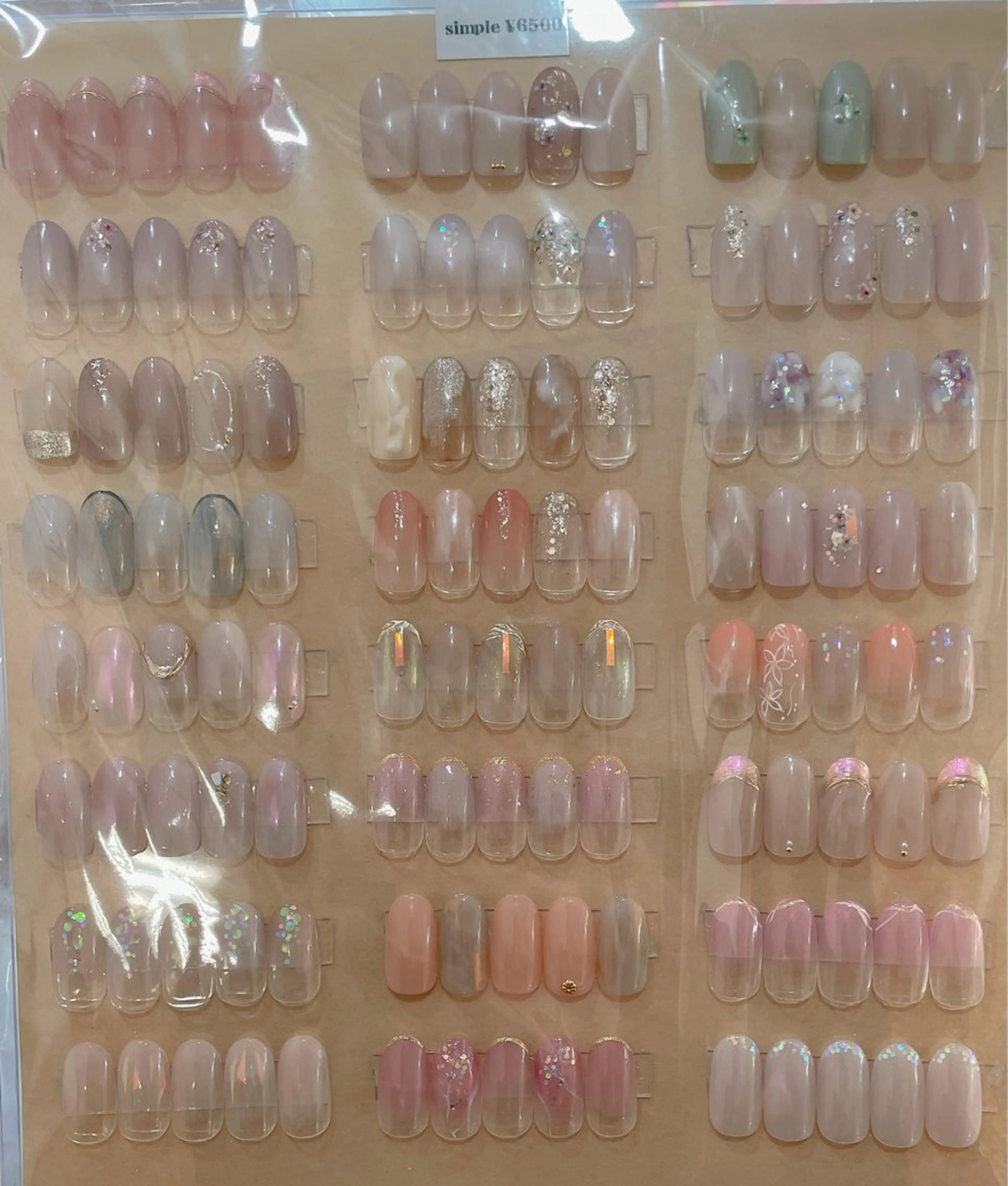ネイル シンプルネイル nailroom  OHANA所属・nailroom OHANA🌴のネイルデザイン