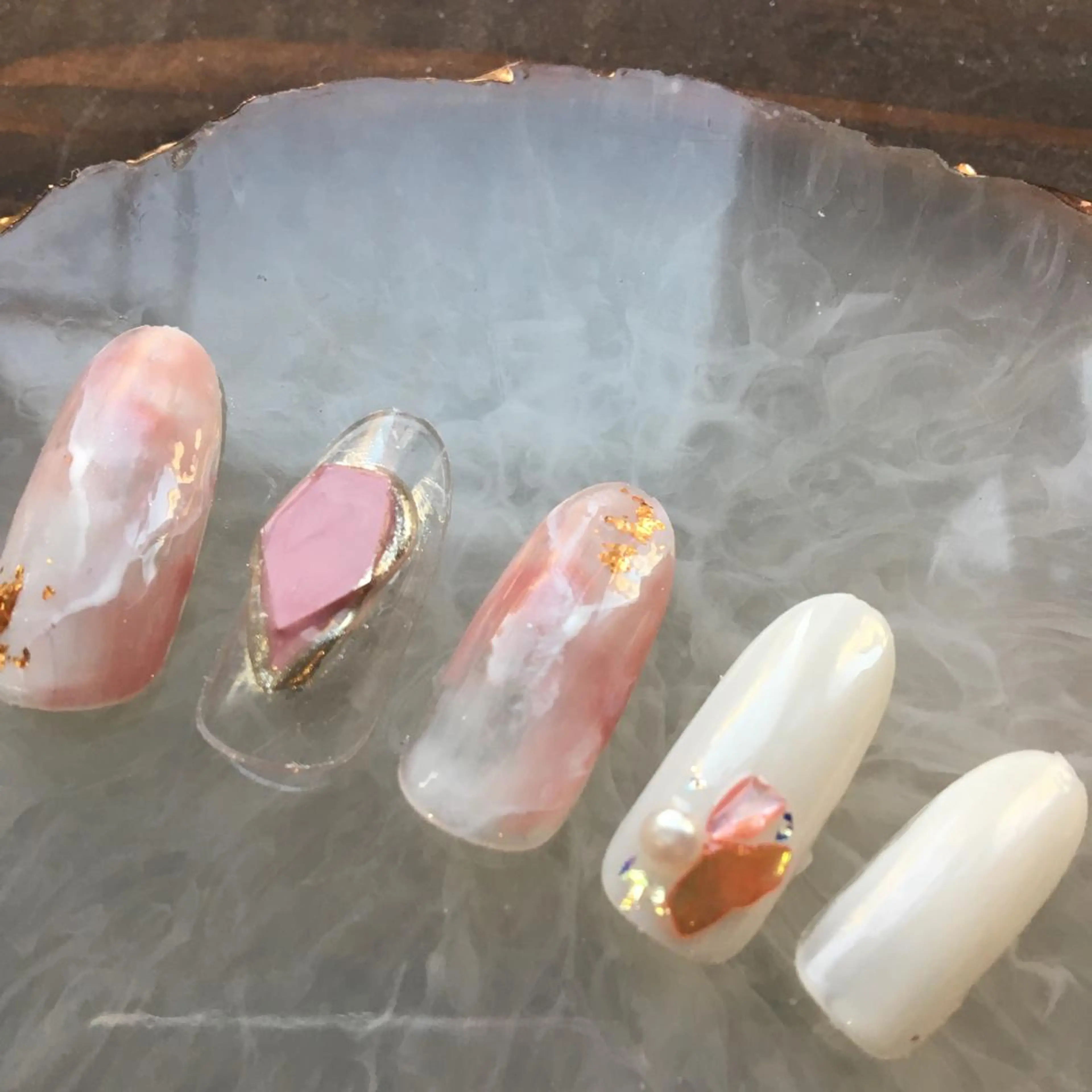 ネイル ニュアンスネイル Nailsalon Charis.yuのネイルデザイン