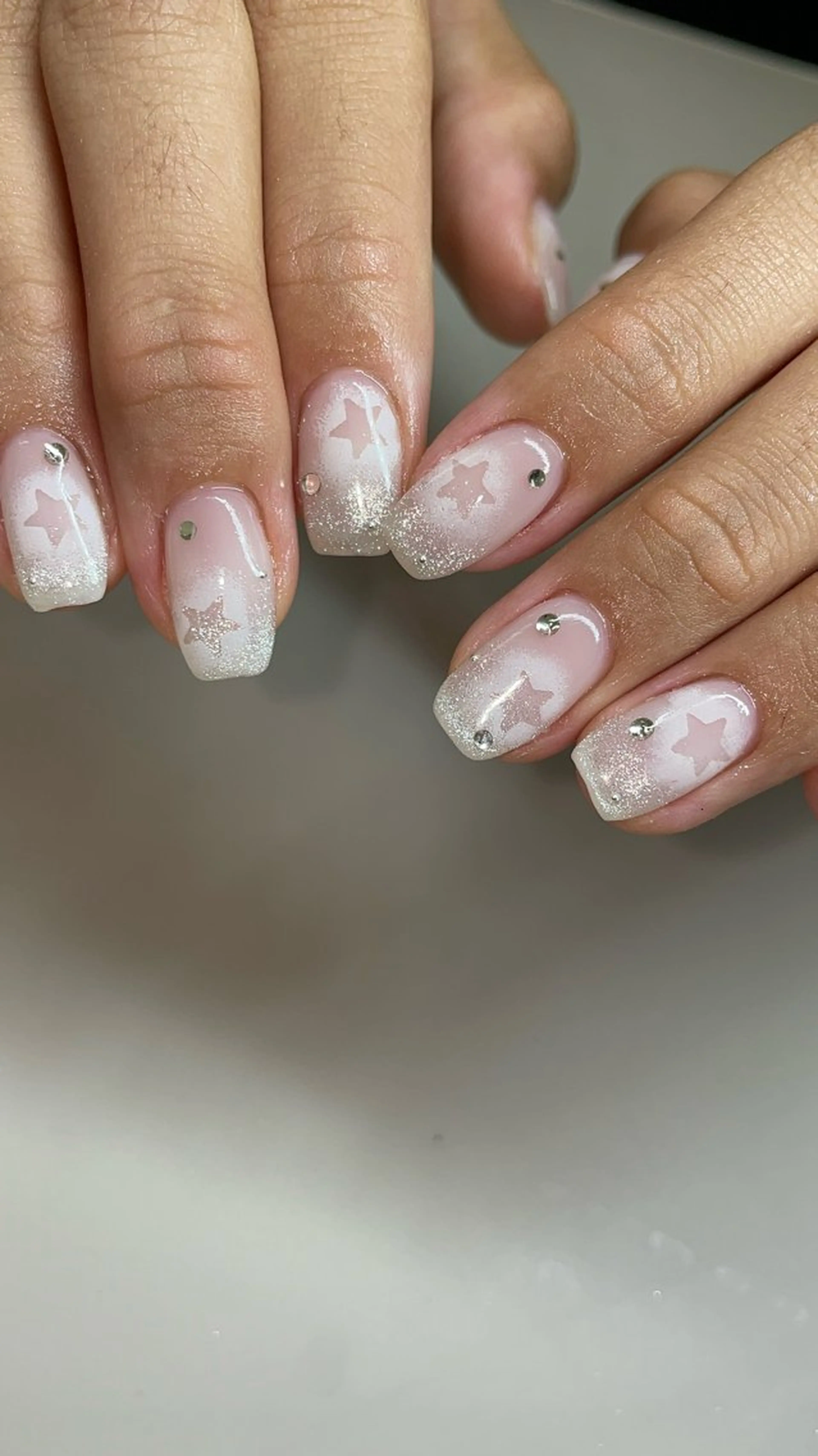 ネイル ハンドネイル MiMi NAIL TOKYO所属・Hisaka Mikiのネイルデザイン