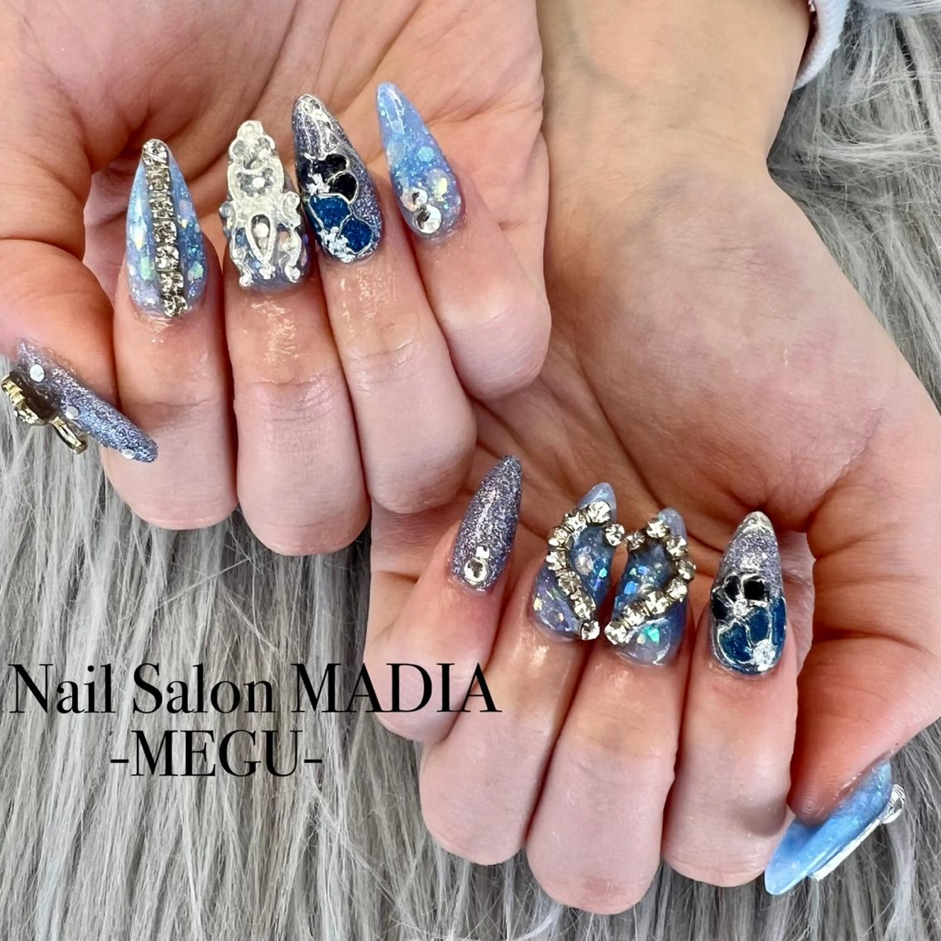 ネイル MADIA藤沢所属・MADIA MEGUのネイルデザイン