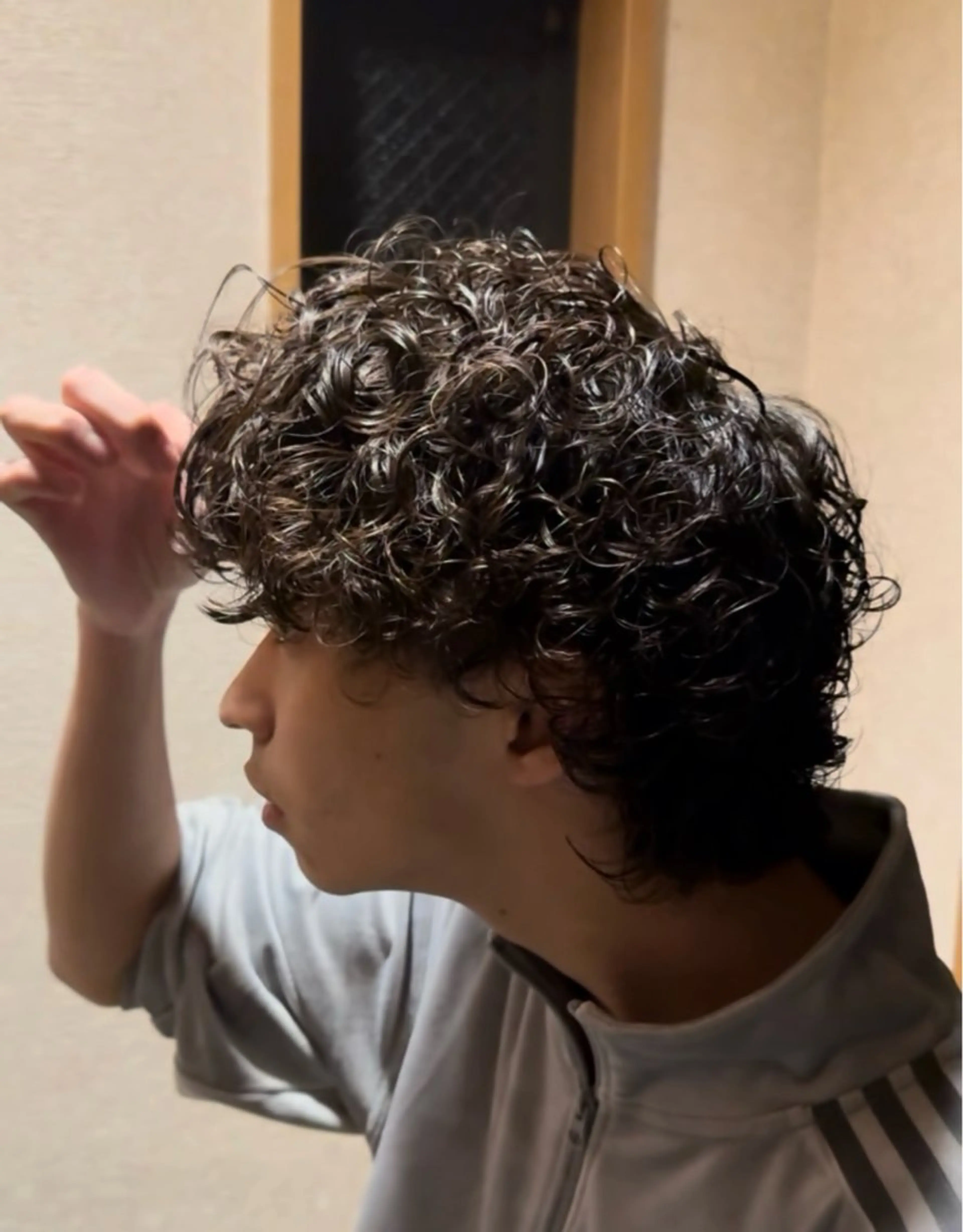 パーマ プードルパーマ 山本 慎人のヘアスタイル