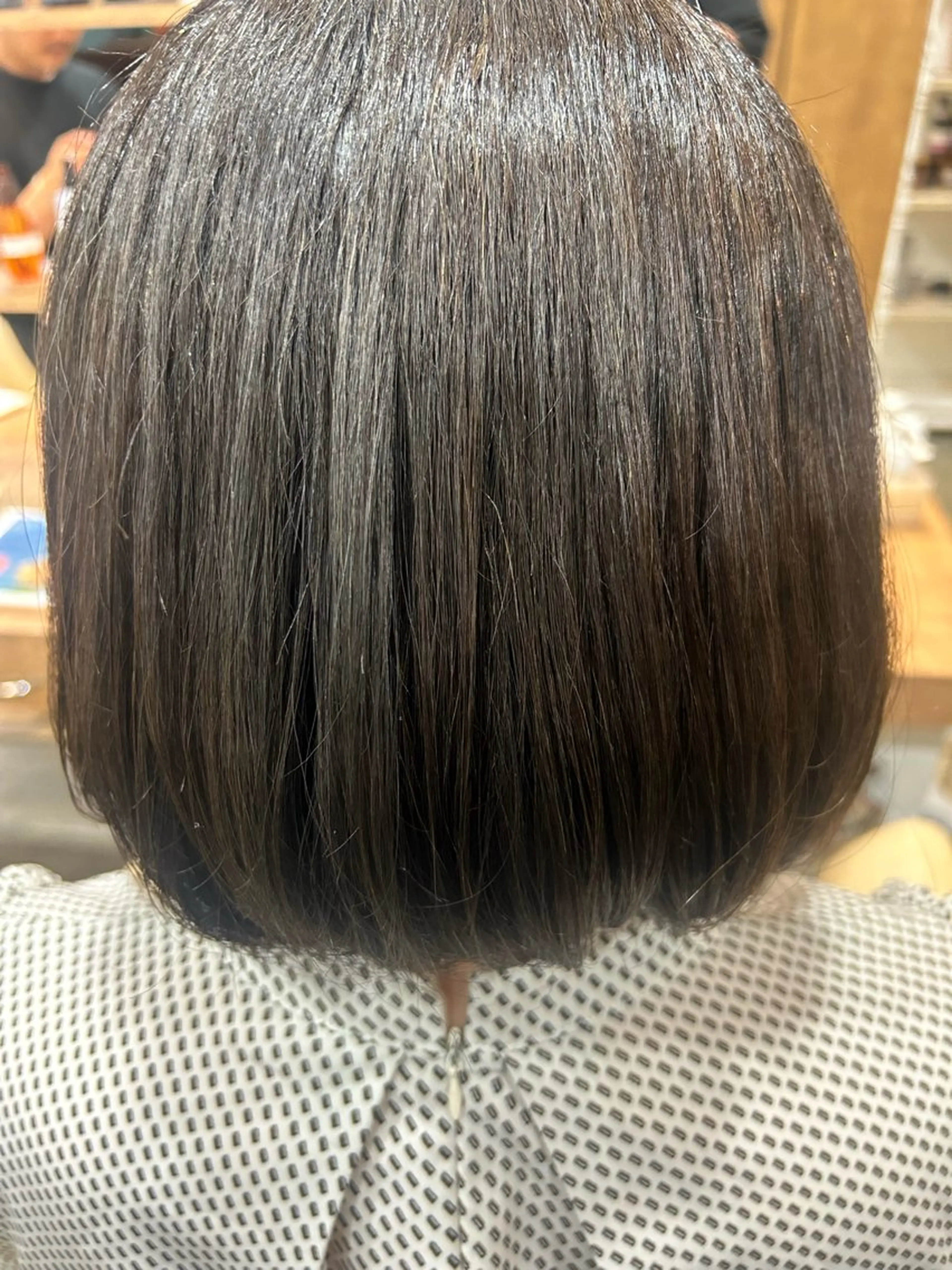 ミディアム アッシュ 大坪 拓哉のヘアスタイル