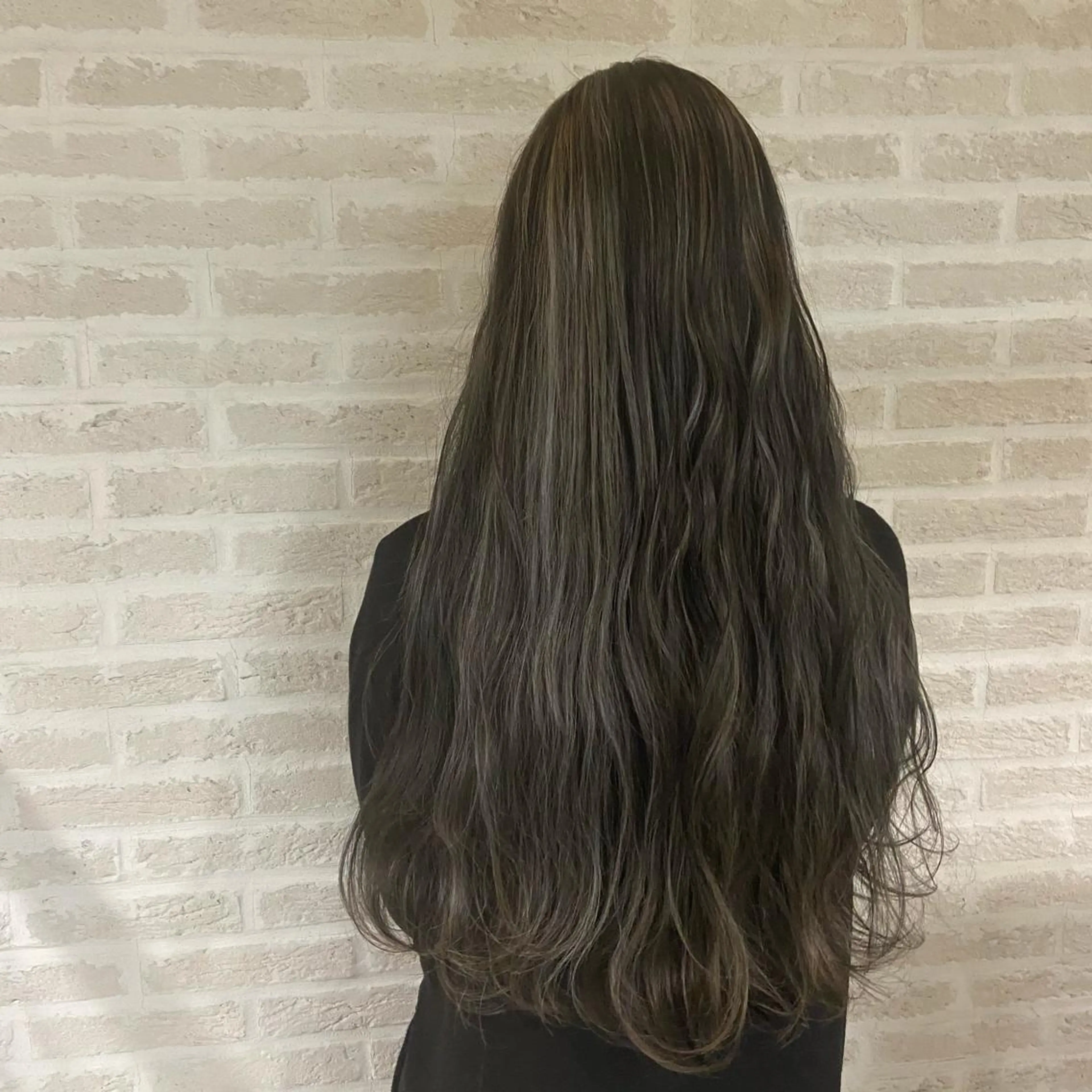 ロング カラー ヘアアレンジ ハイライトカラー ハイライト 北岡慶子☺︎／ リピーター様多数👏のヘアスタイル