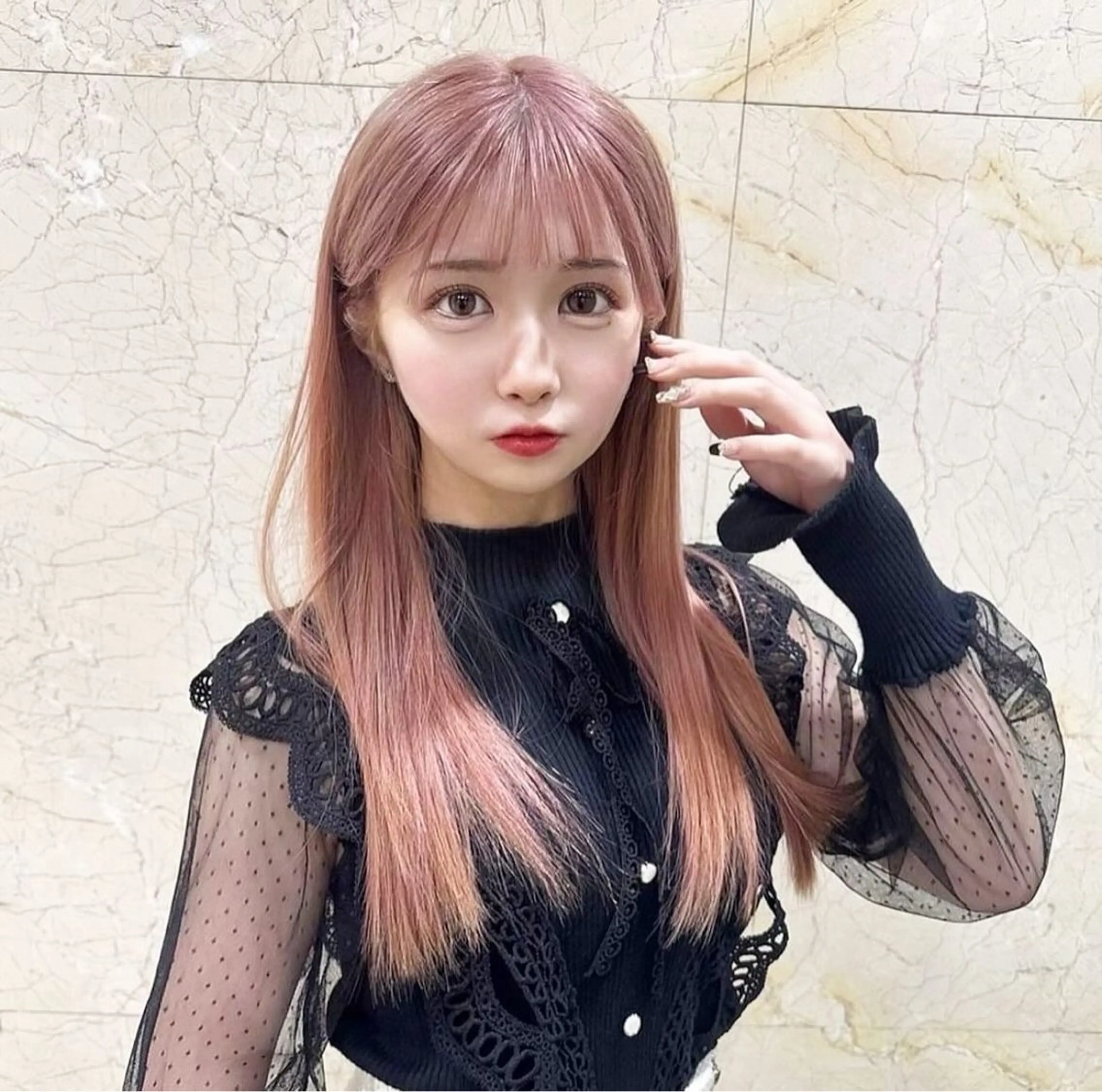 ミディアム ボブ 髪質改善 サロウィン新宿三丁目East所属・💕冬モテ×上品色気 モテヘア💕山田航介のヘアスタイル