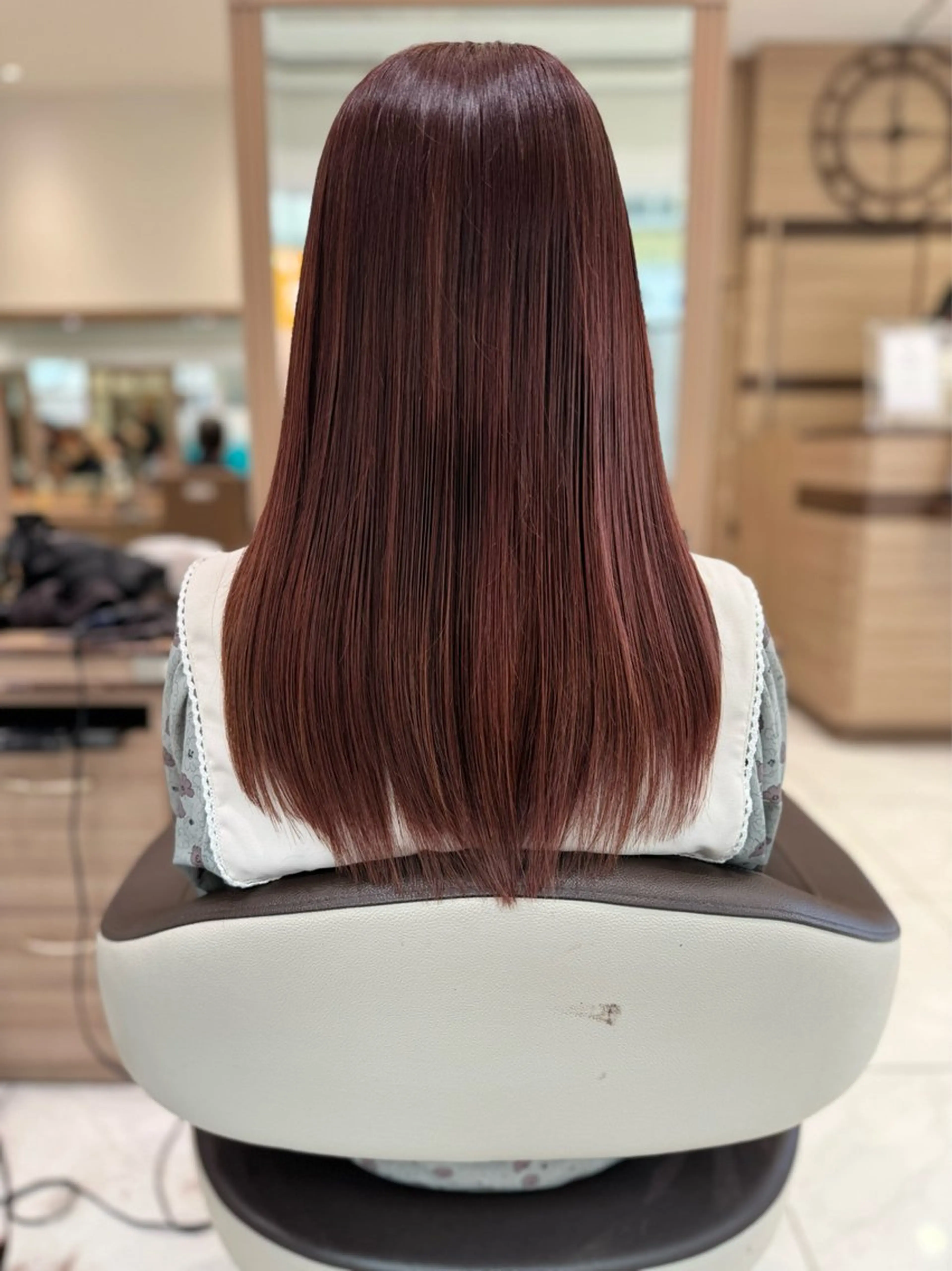 カラー 中溝有紗🐰透明感 カラー・メンズパーマのヘアスタイル