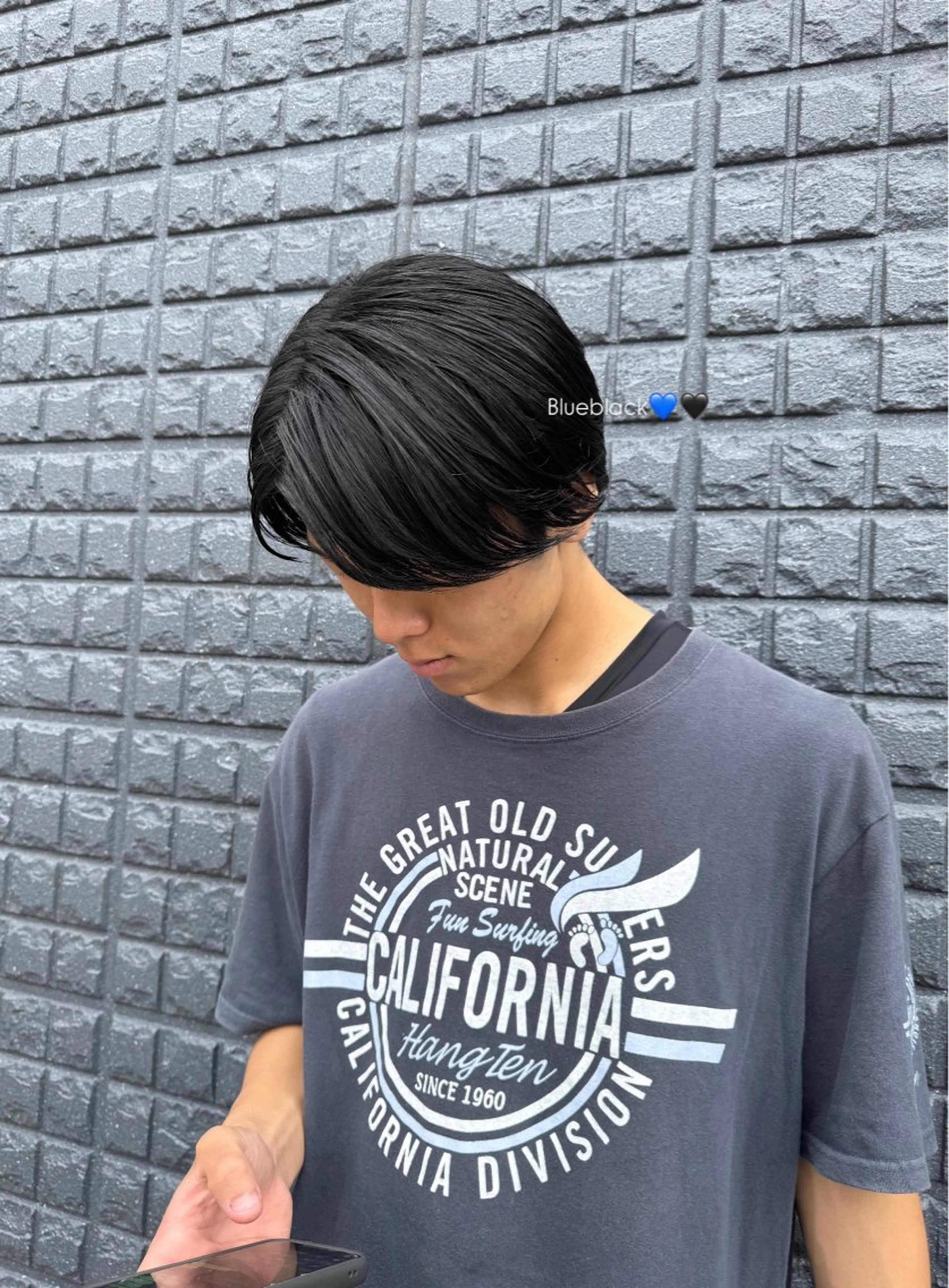 カラー 透明感カラー 青木 陽菜のヘアスタイル