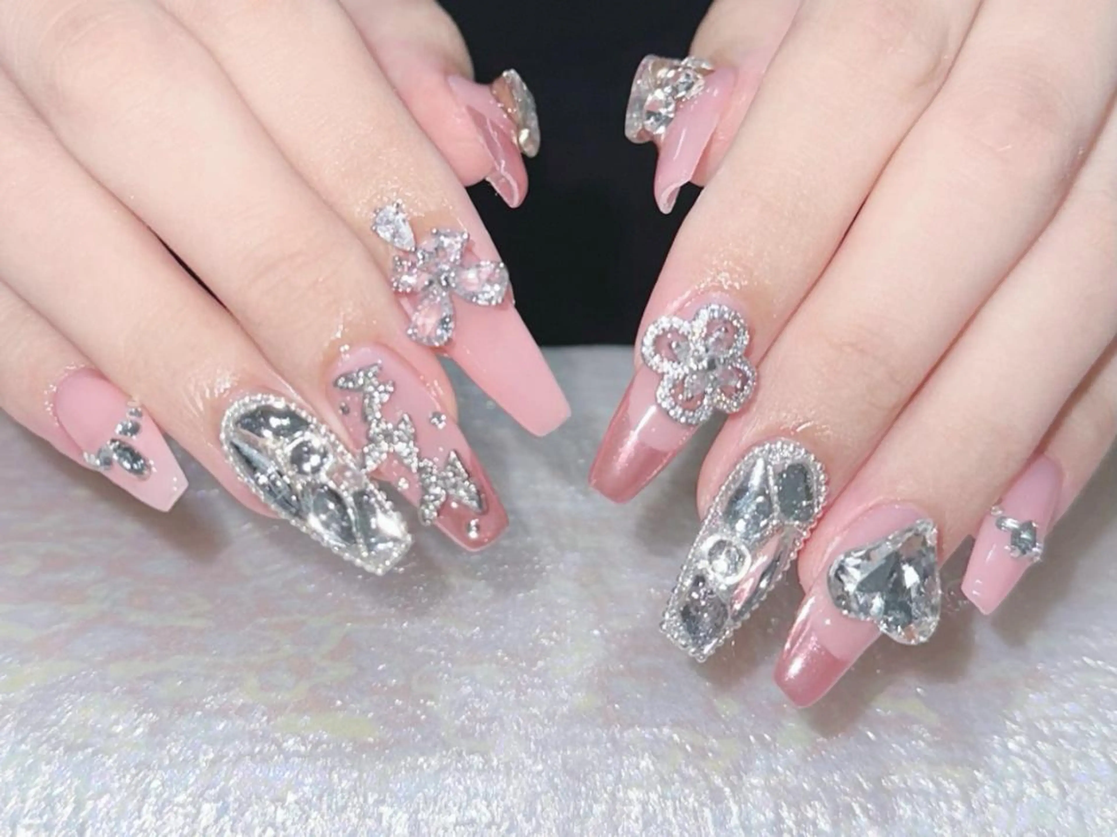 ネイル YuMi🎀🦋 nailのネイルデザイン