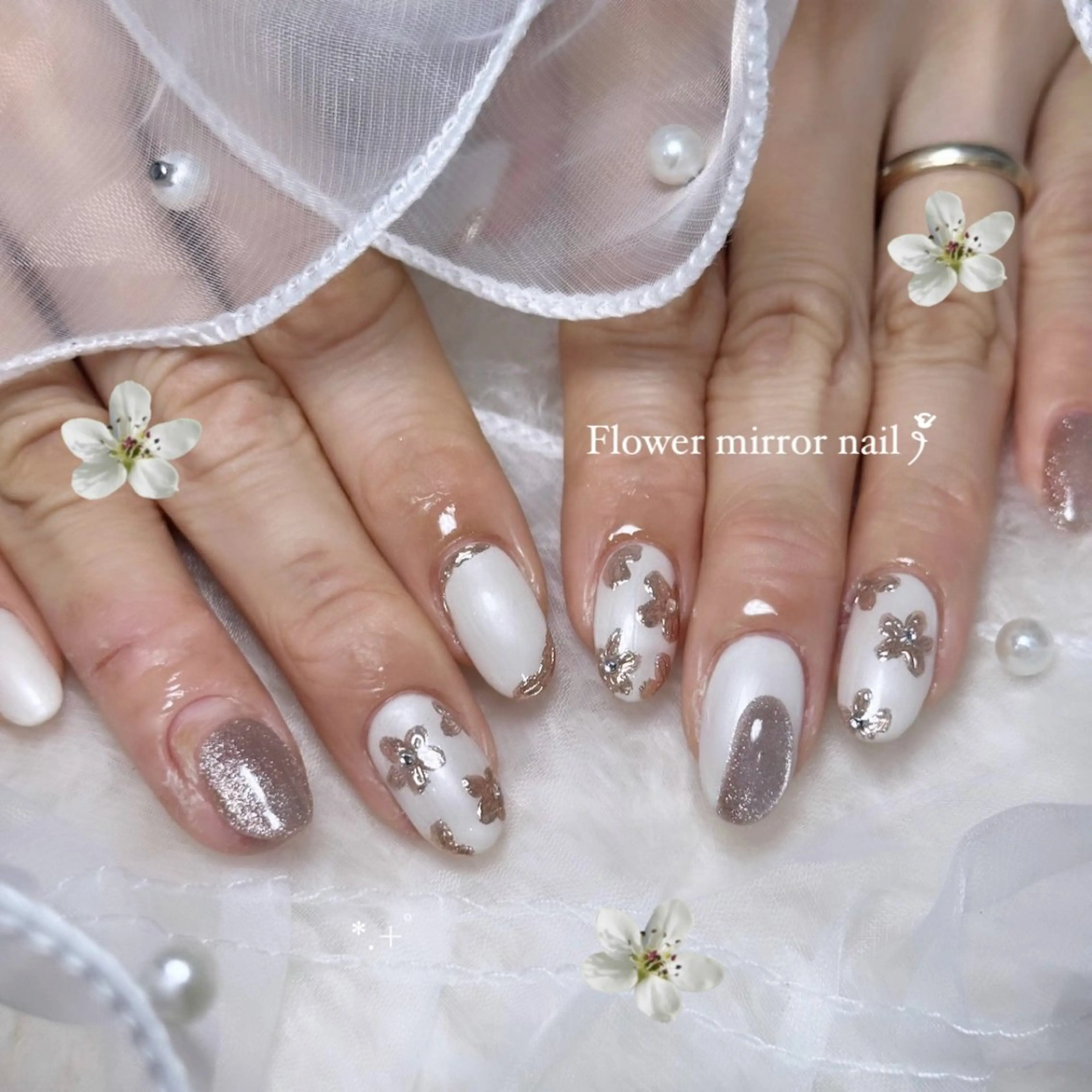 ネイル ハンドネイル Ema Nail 豊中店所属・EmaNail 👩🏼💖MIRIのネイルデザイン