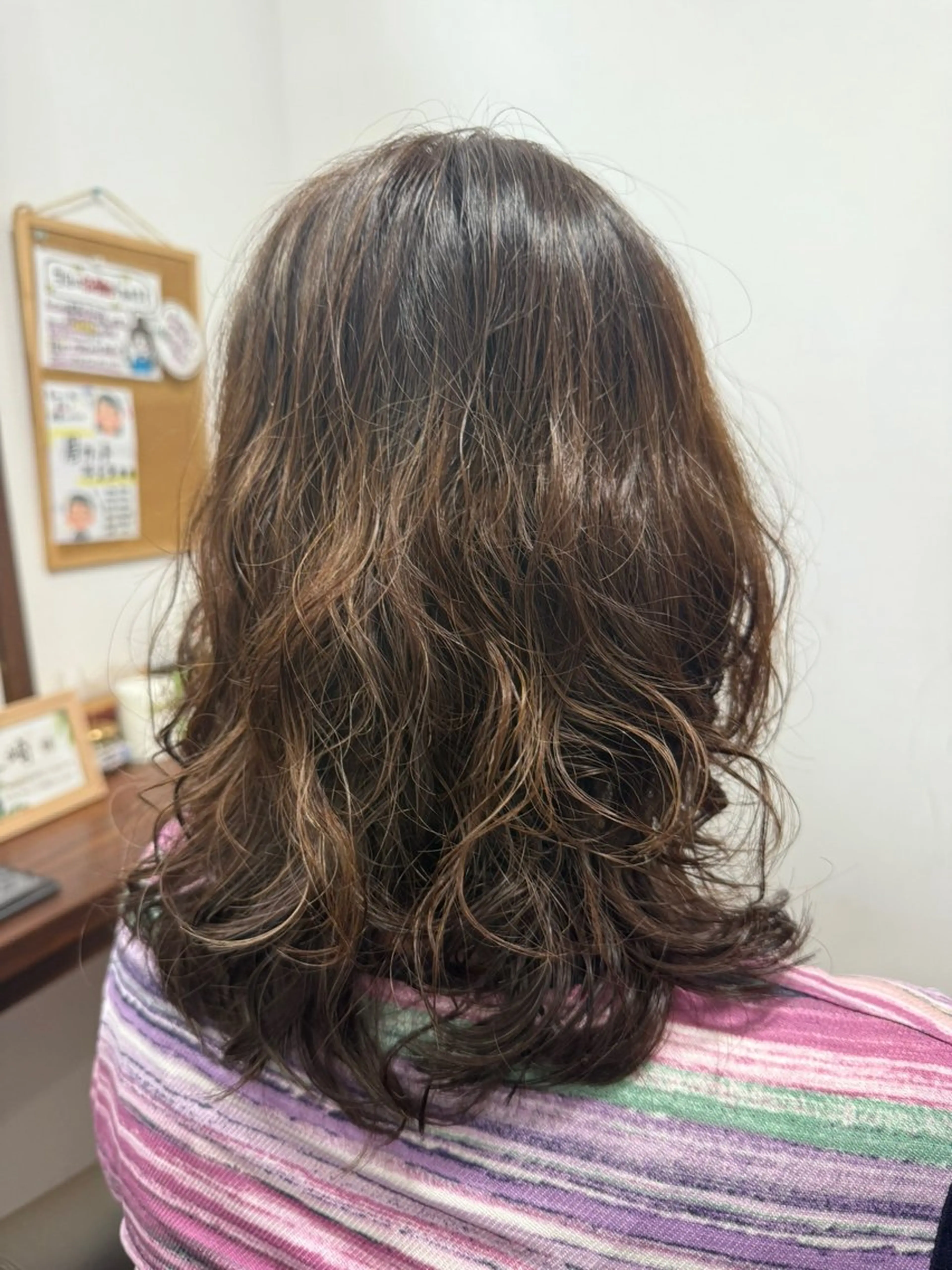 セミロング カラー パーマ 艶カラー🕊️ ✴︎Yukari✴︎のヘアスタイル