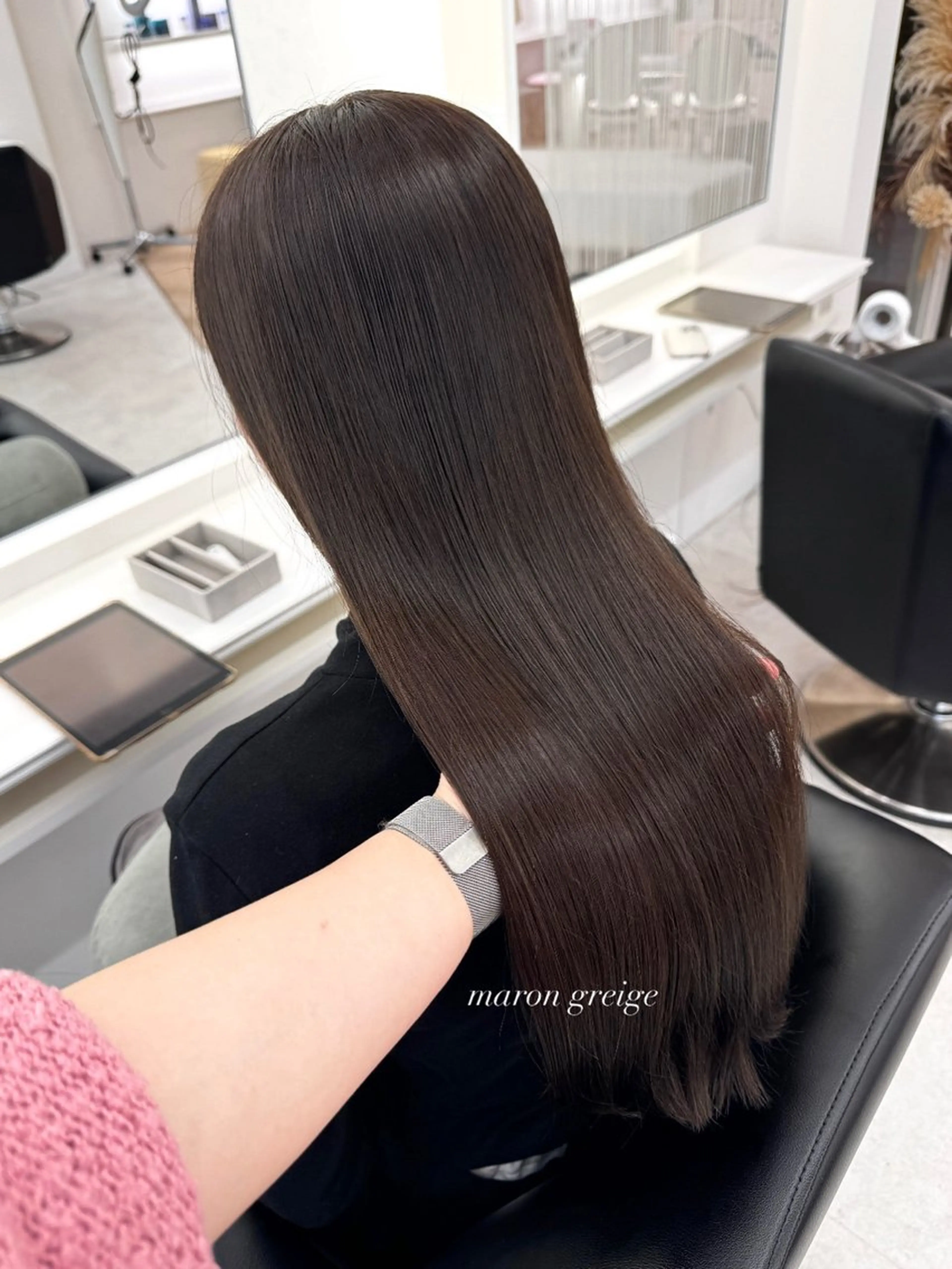 ロング ヘアカラー ParveMix 宮﨑 梨里のヘアスタイル
