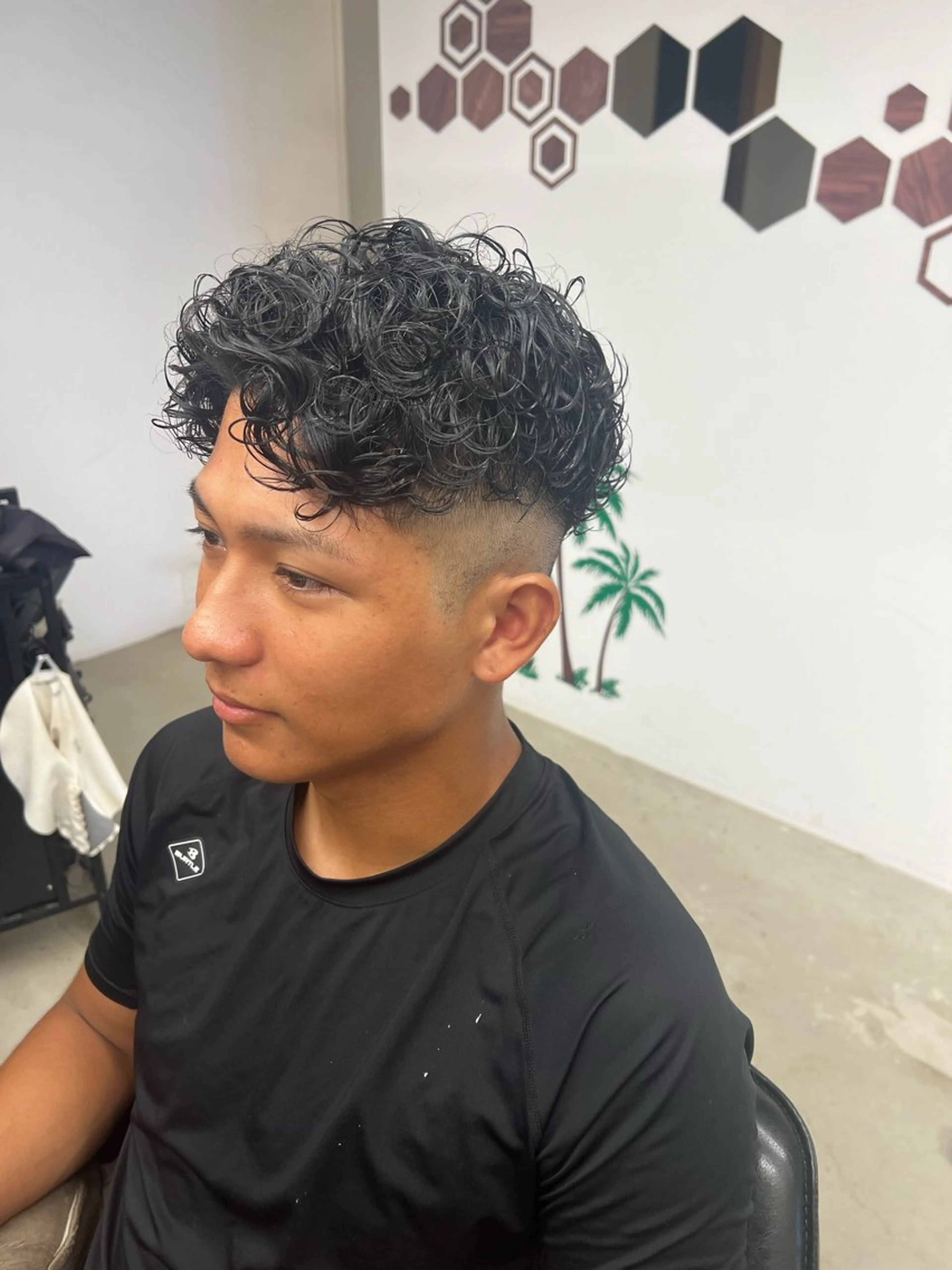 【清潔感フルセット】メンズカット＋眉カット7150円の写真