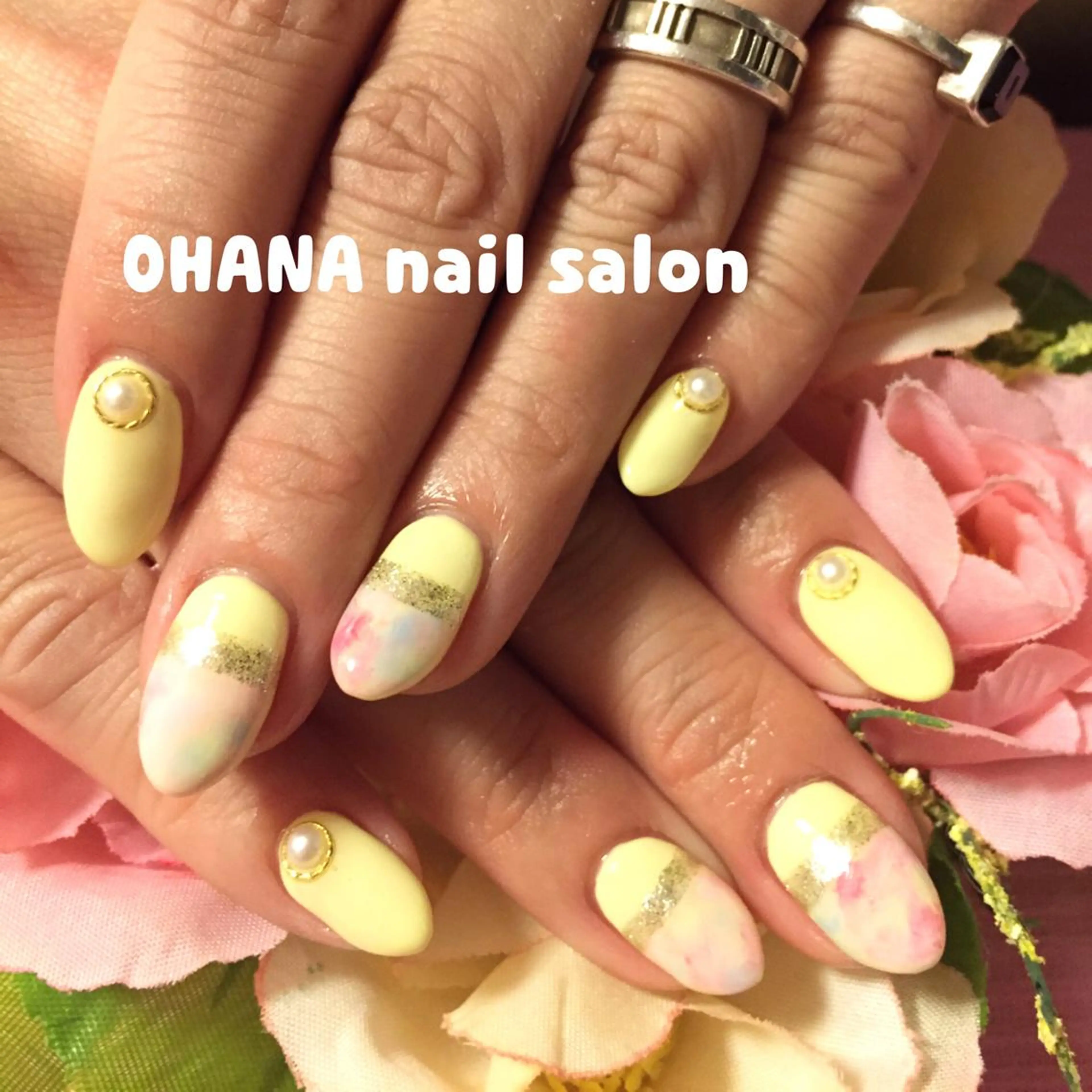 ネイル ジェルネイル 大理石ネイル(マーブル) 春ネイル 黄色 那覇🏝️台湾人 ネイリストSHIUのネイルデザイン