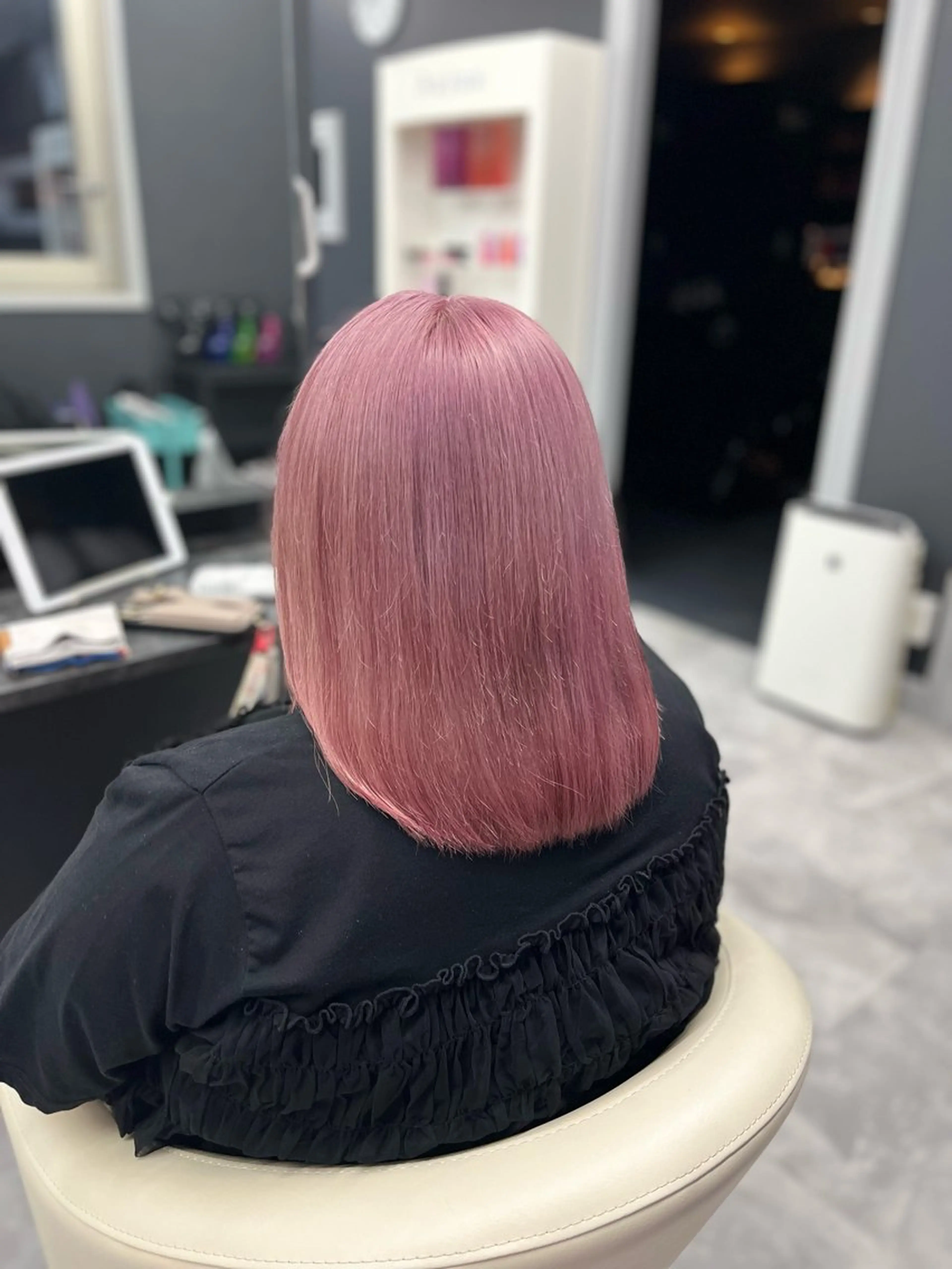 ミディアム ピンクラベンダー ヘアカラー トリートメント white.梅田所属・White梅田  ／ COCOのヘアスタイル