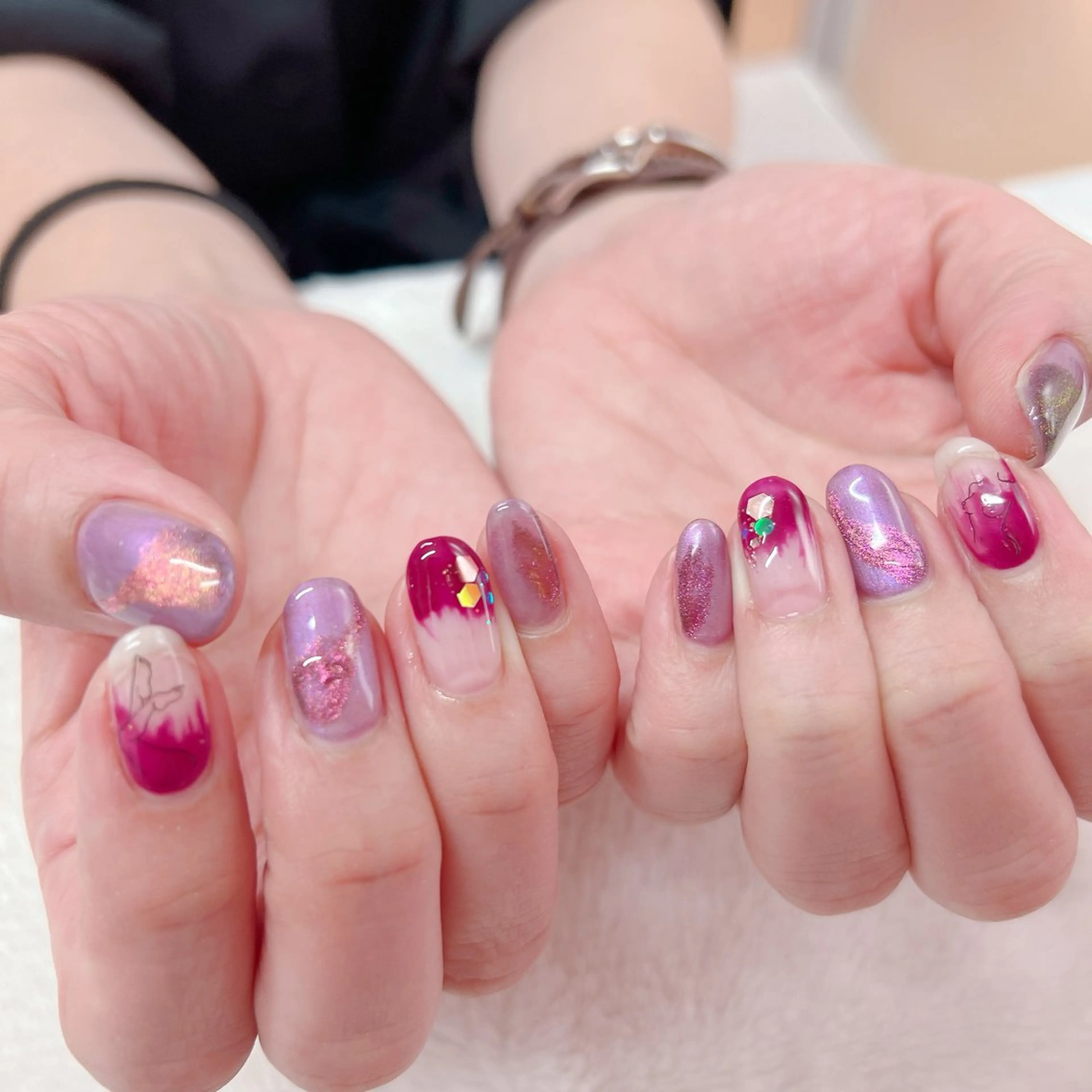 ネイル ハンドネイル Emi lyのネイルデザイン