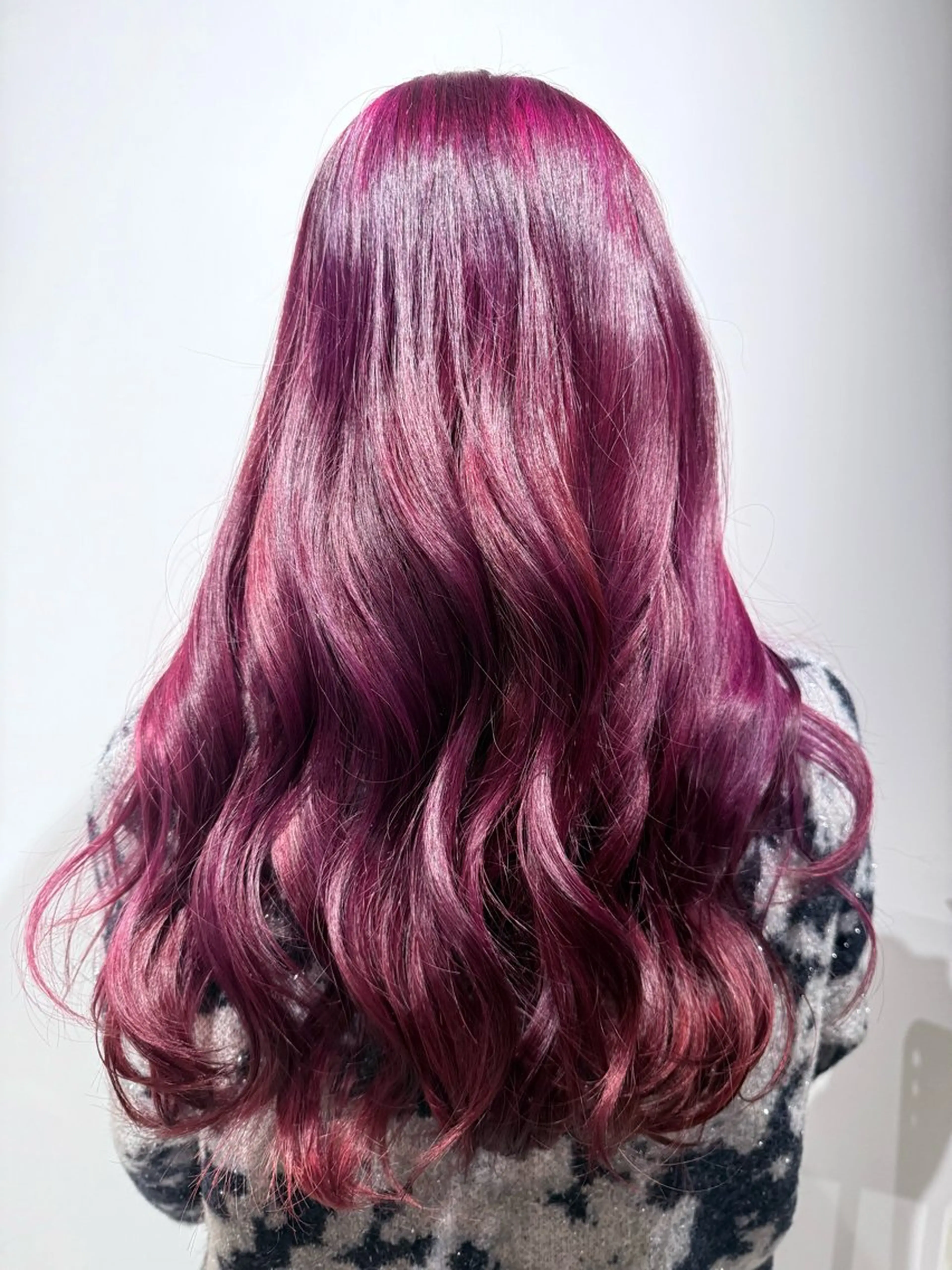 ロング ヘアカラー トリートメント 井手上 陽菜のヘアスタイル