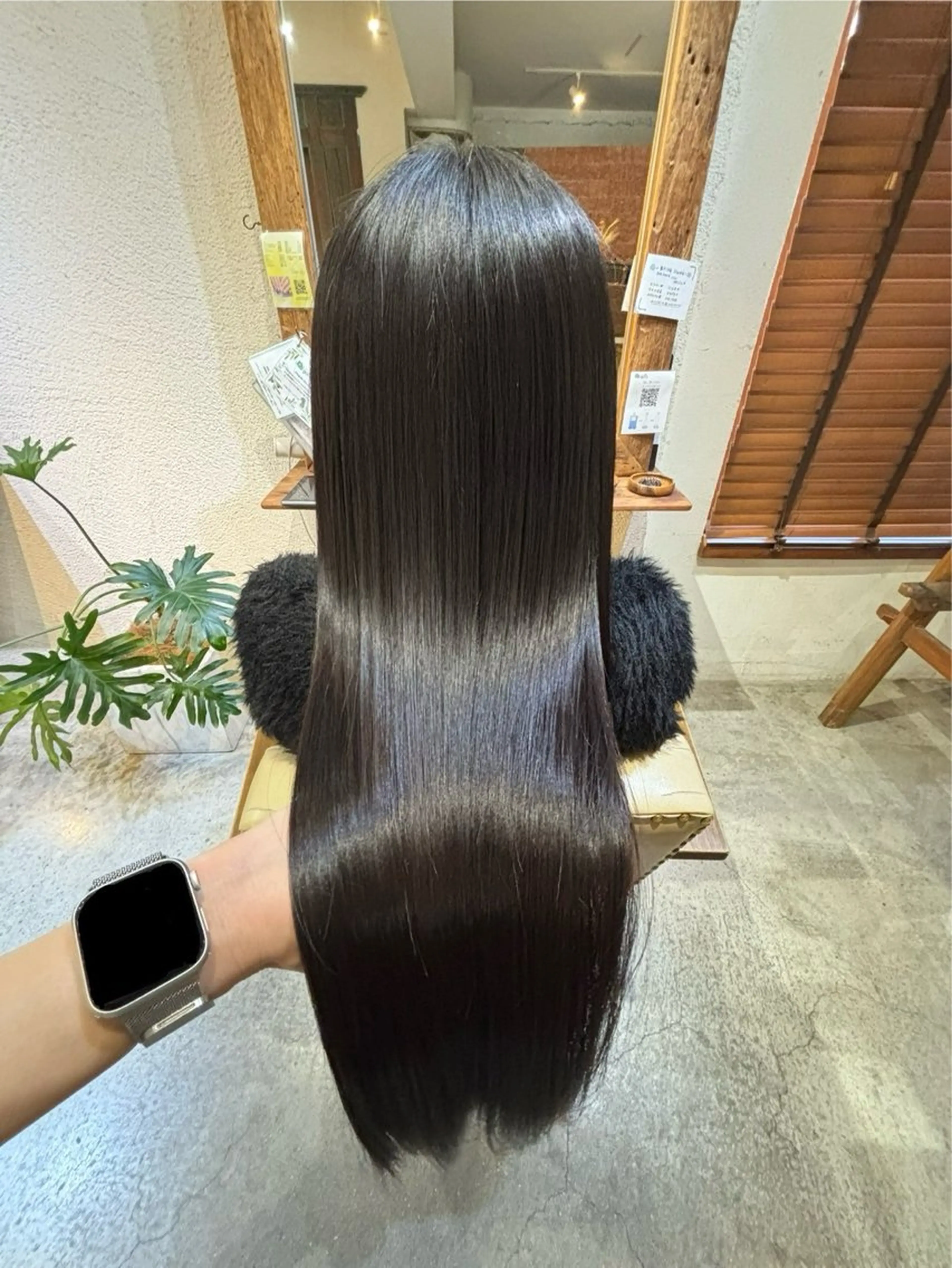 【🐬大人気メニュー❣️イルミナカラー🪼】イルミナカラー + キューティクルケアトリートメントの写真