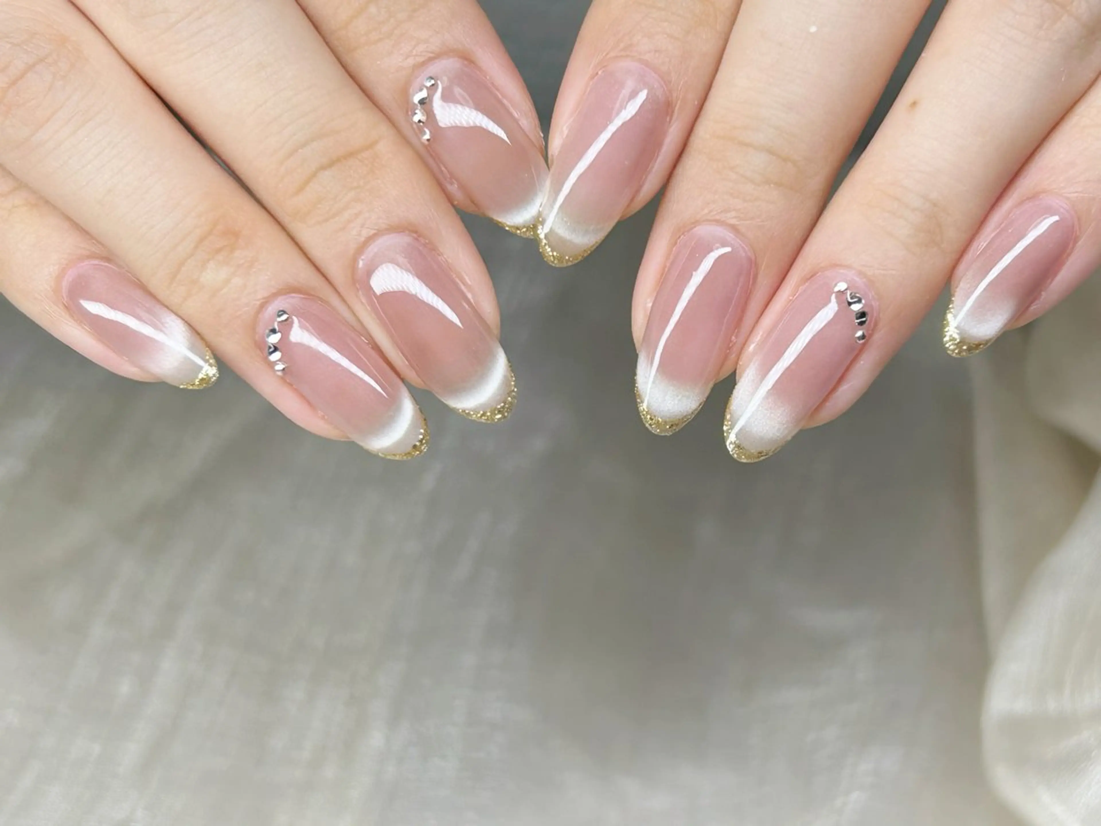 ネイル アートネイル チークネイル 成人式 入学式 長さ出し ハンドネイル Lino Nailのネイルデザイン