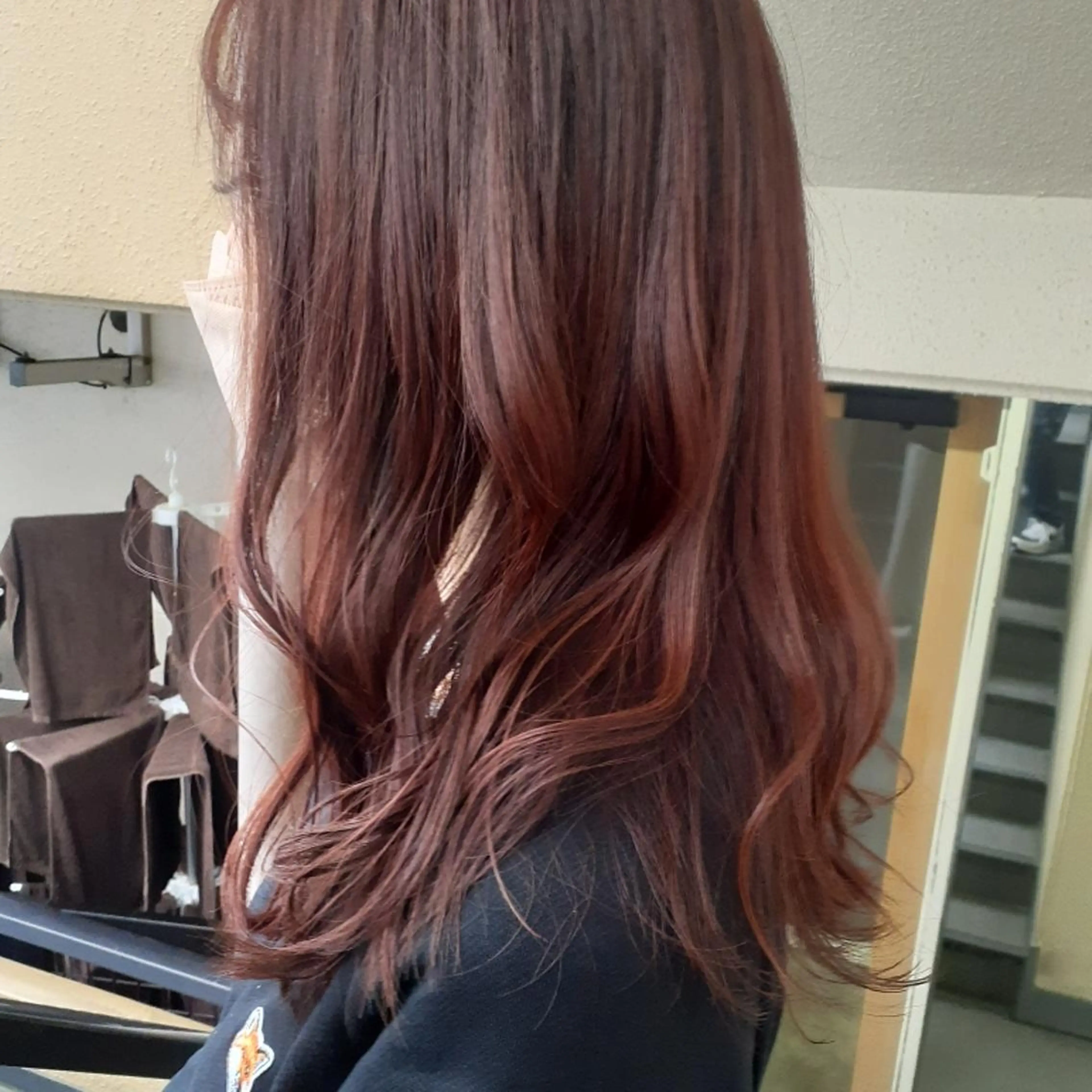 ミディアム カラー レッドカラー バイオレットカラー カット ヘアカラー トリートメント 🔳髪質改善🔳 岡本陽のヘアスタイル