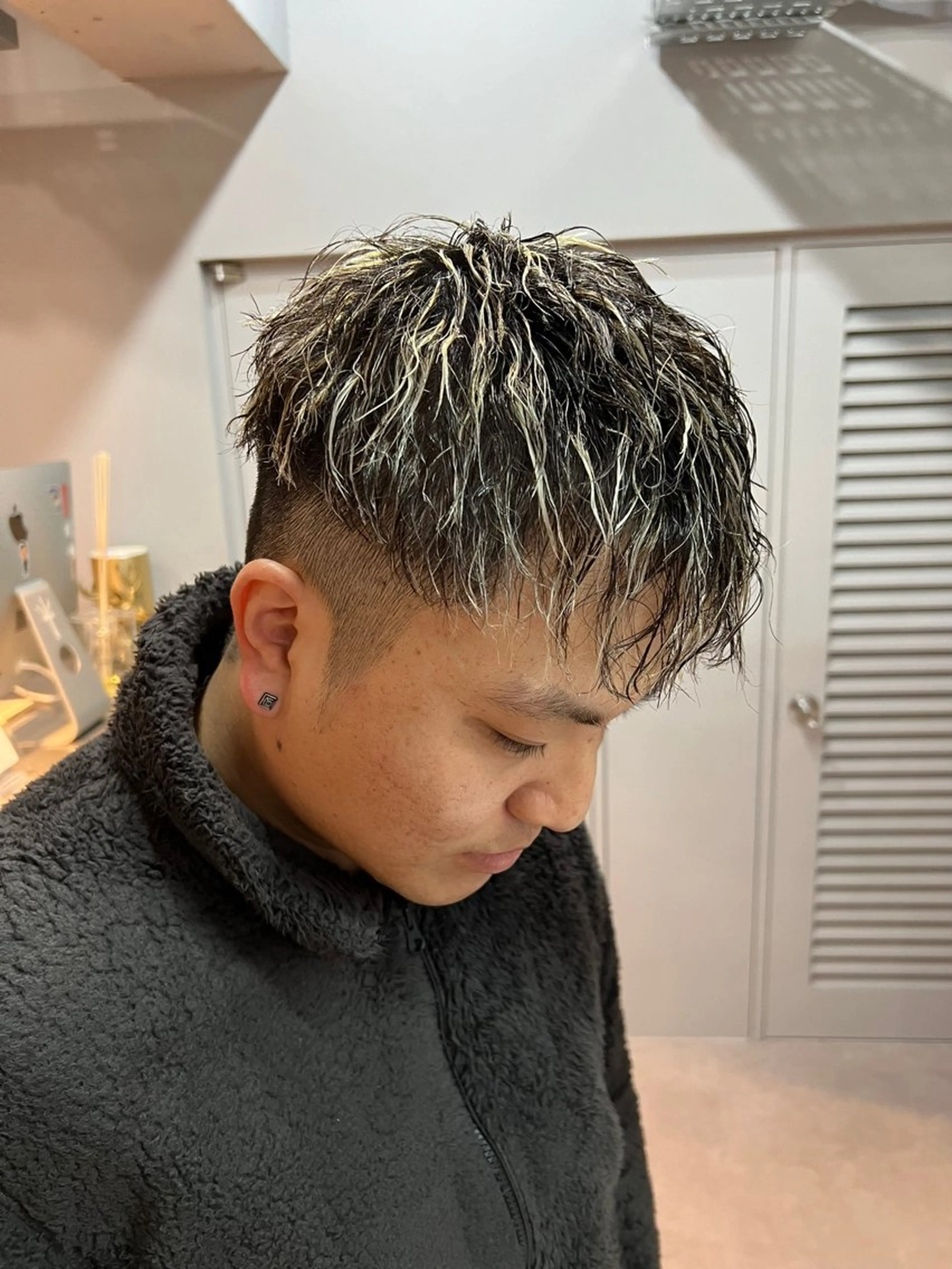 カラー パーマ メンズ カット ヘアカラー パーマ 金子勇希🔥パーマ 比率90%以上🔥のヘアスタイル