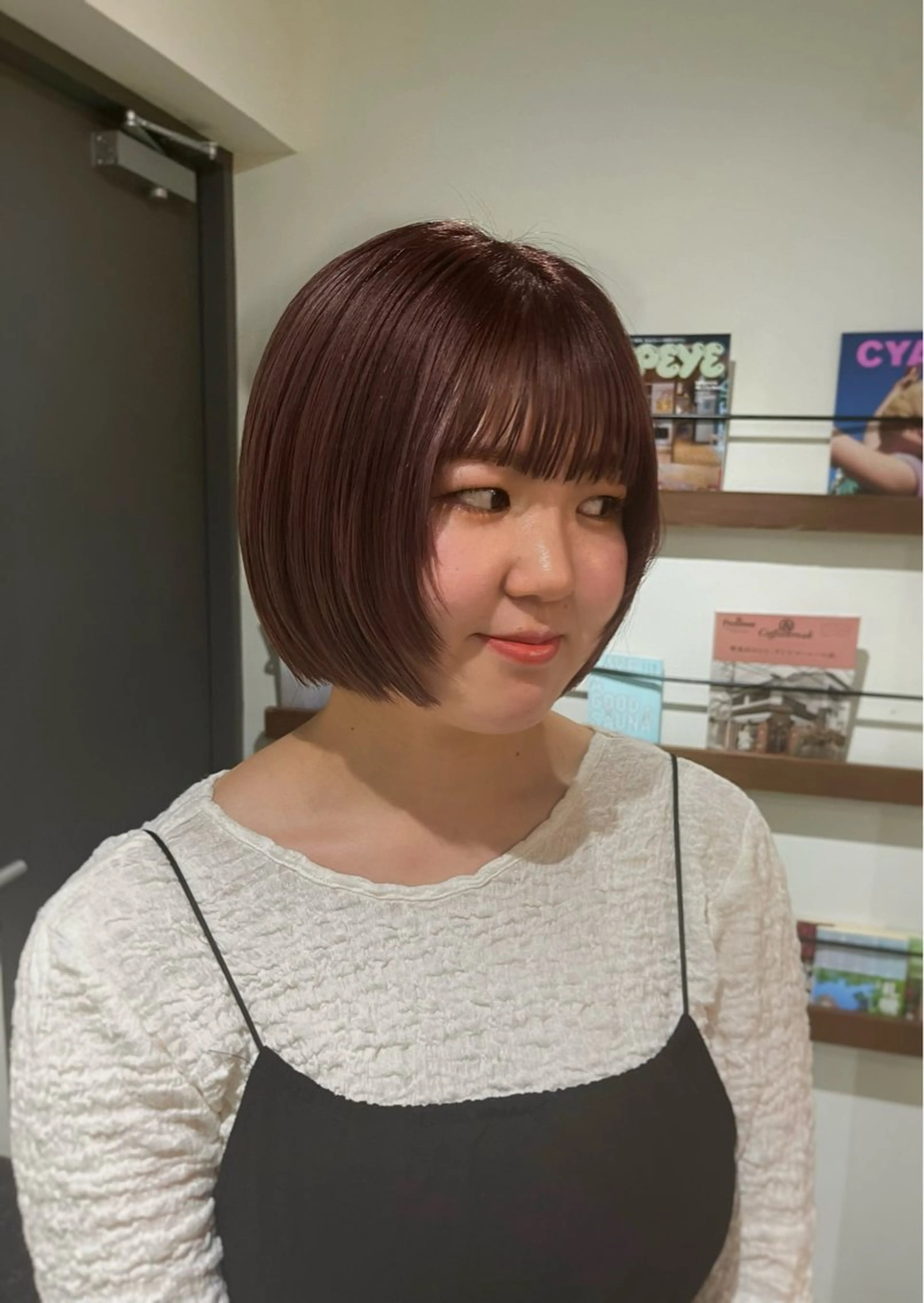 ショート カラー カット ヘアカラー Mon/ショート/パ ーマのヘアスタイル