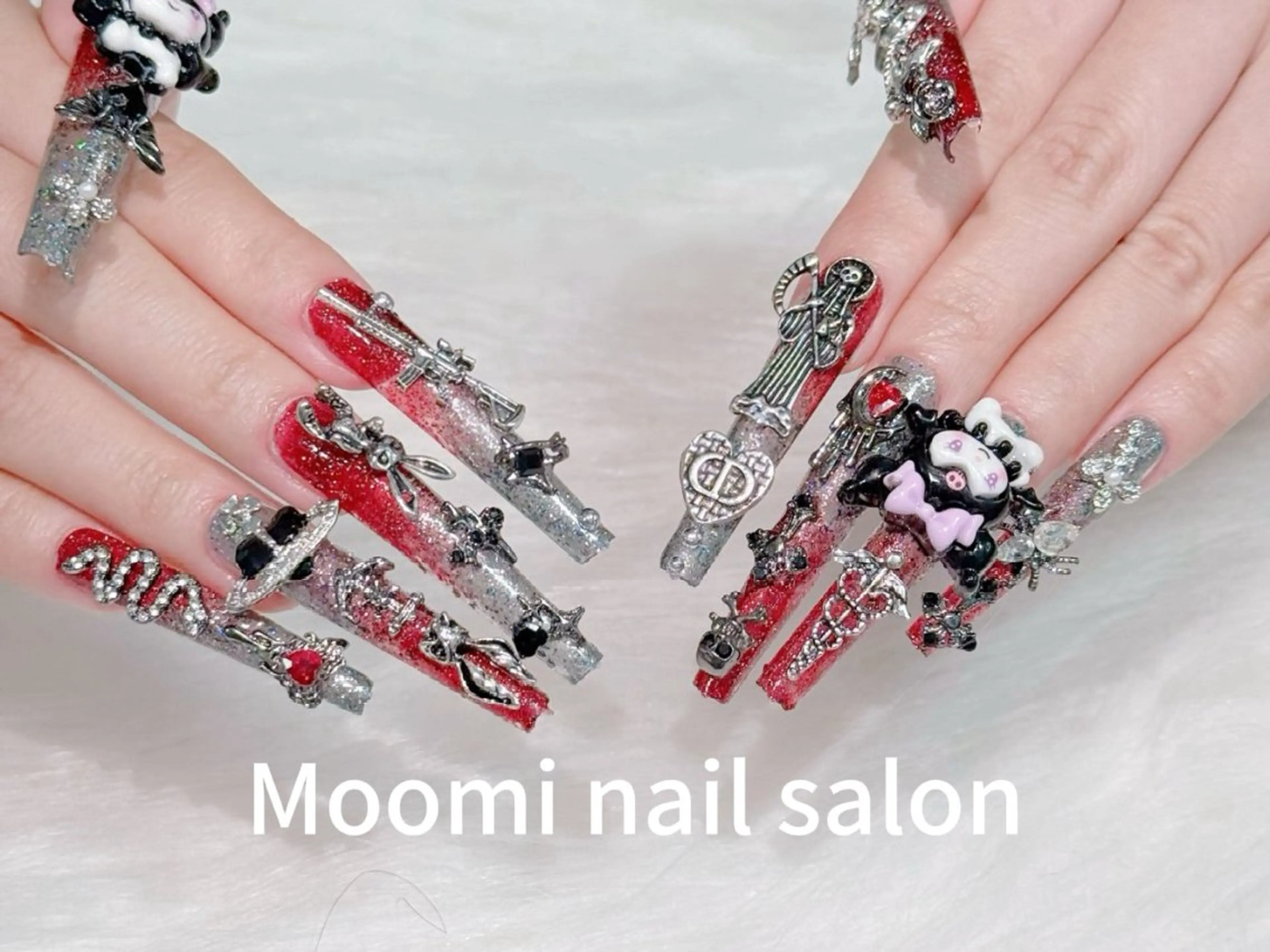 ロング ハンドネイル Moomi あずりのネイルデザイン