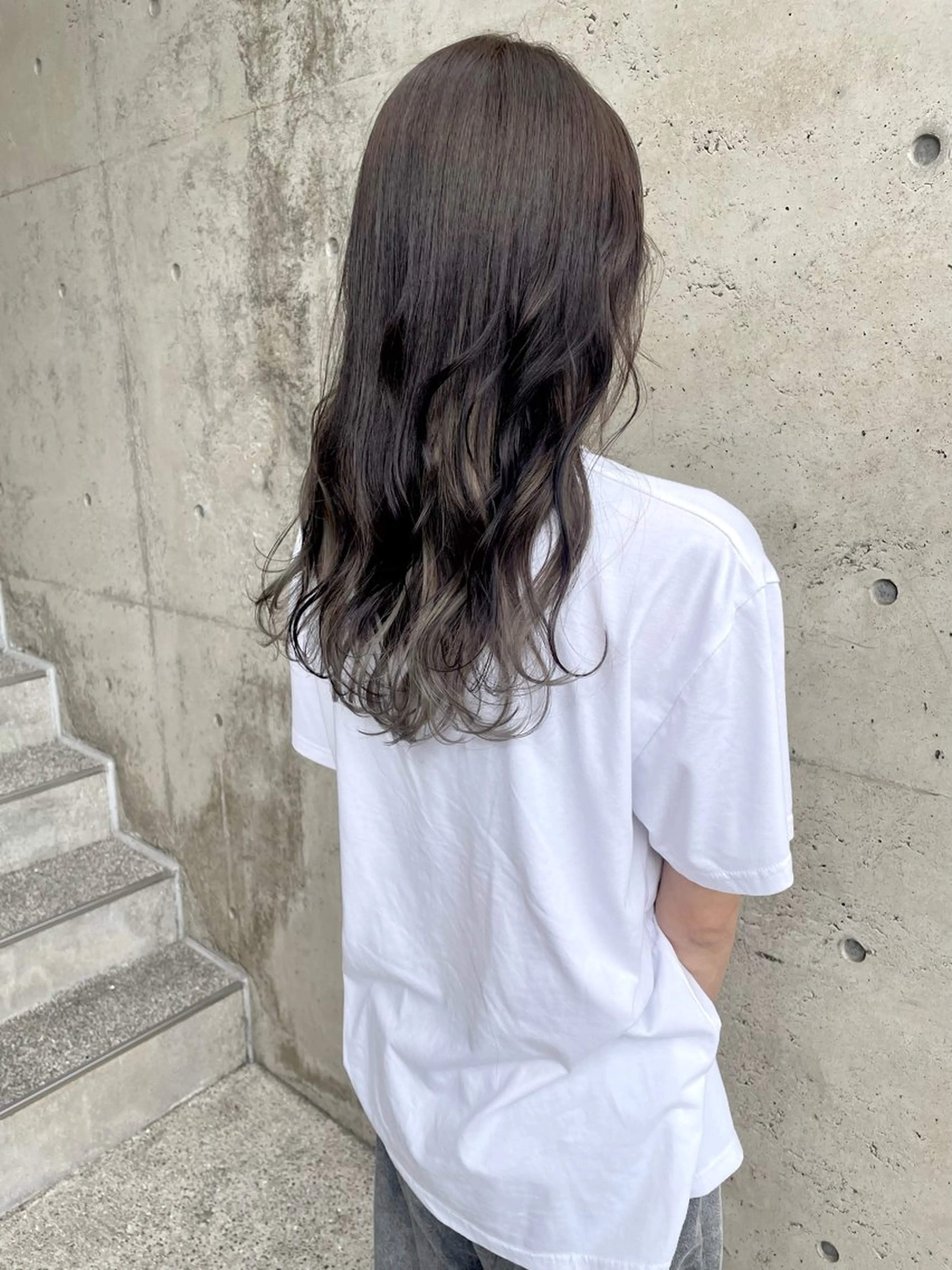 ロング カラー グラデーションカラー インナーカラー ヘアカラー トリートメント hair  design  ALBERO所属・日高 香織のヘアスタイル