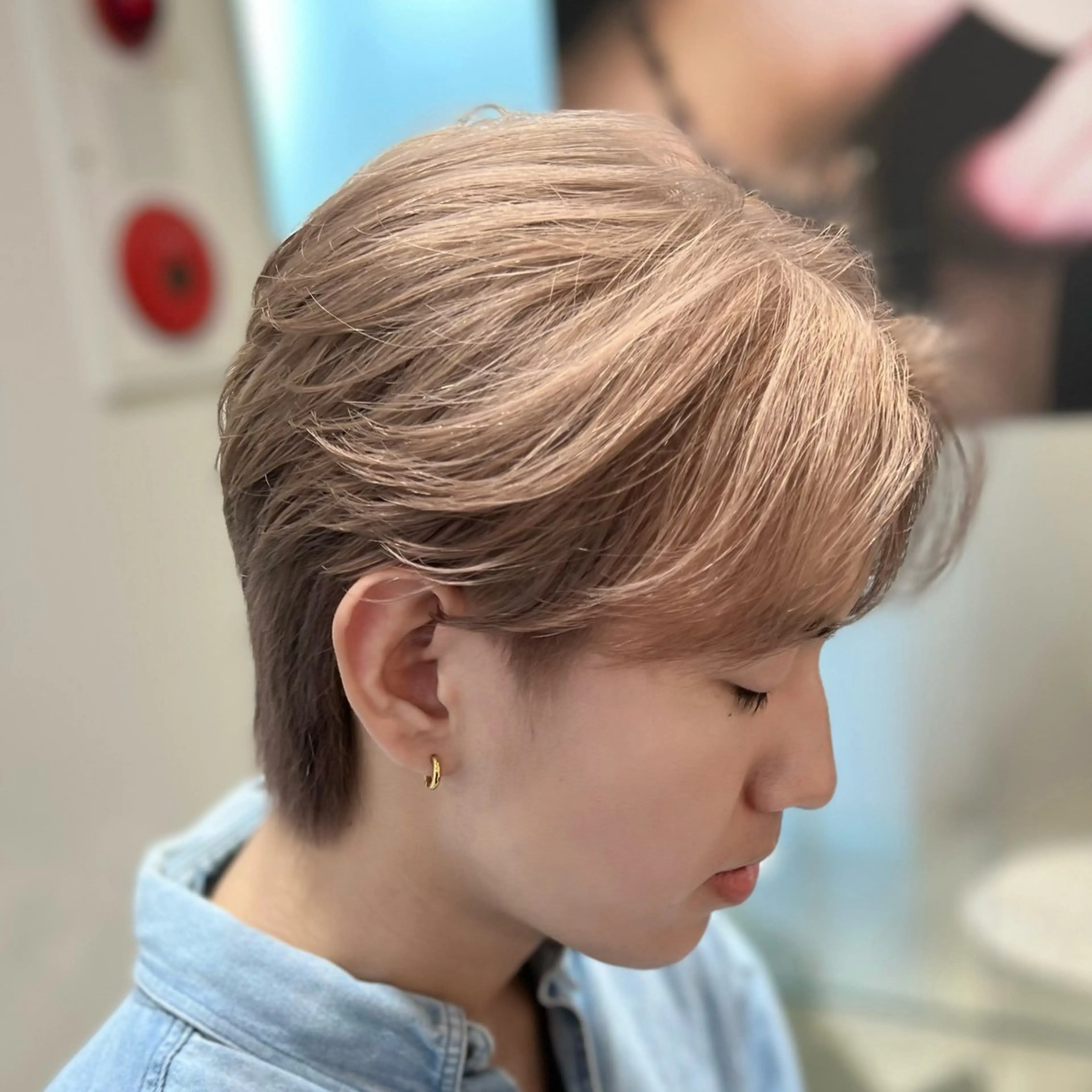 カラー メンズ メンズブリーチ ダウンパーマ メンズハイトーン カルマパーマ メンズ韓国風 カット ヘアカラー トリートメント 《メンズ特化》韓国風 パーマ/千原涼麻のヘアスタイル