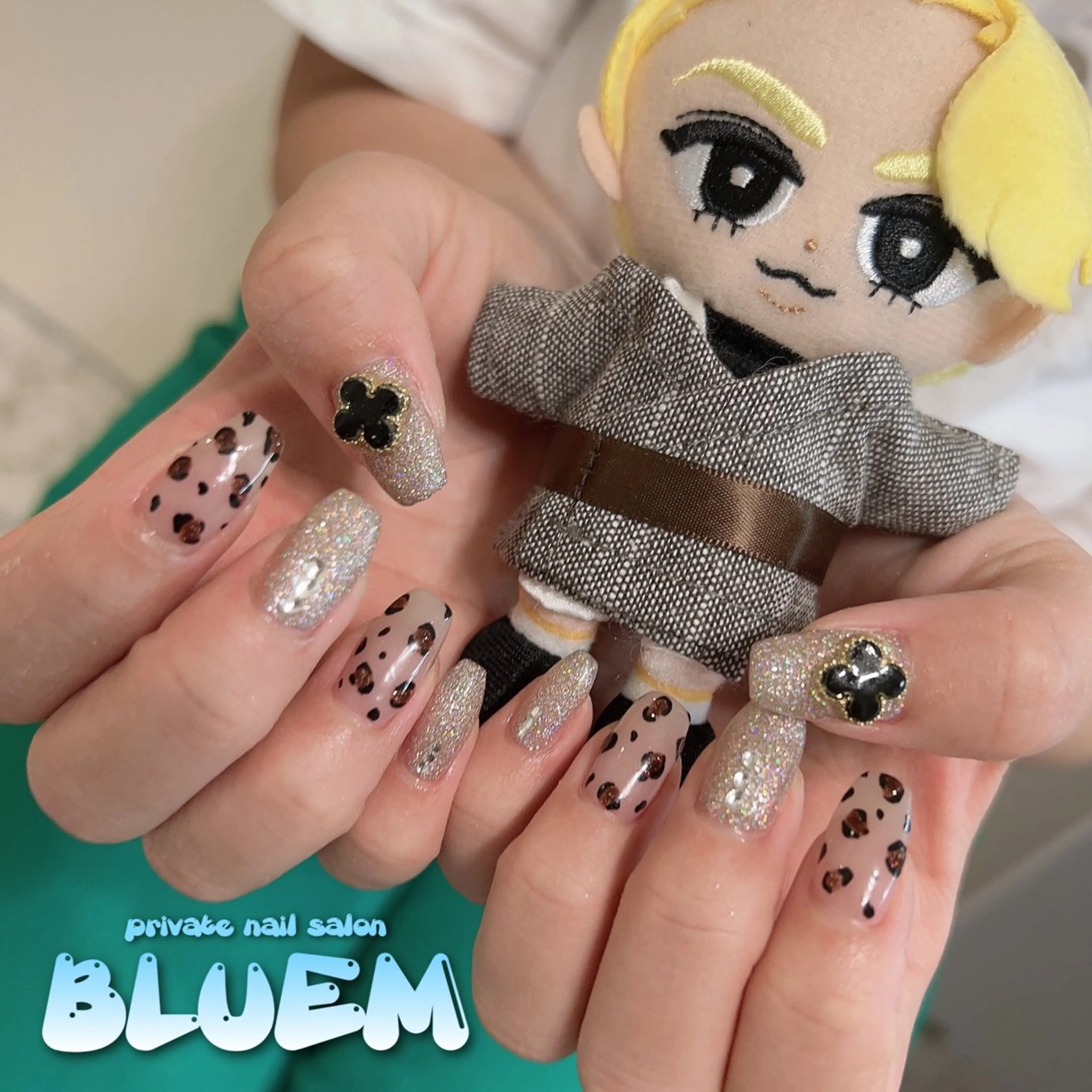 ネイル ハンドネイル BLUEM なな🐶のネイルデザイン