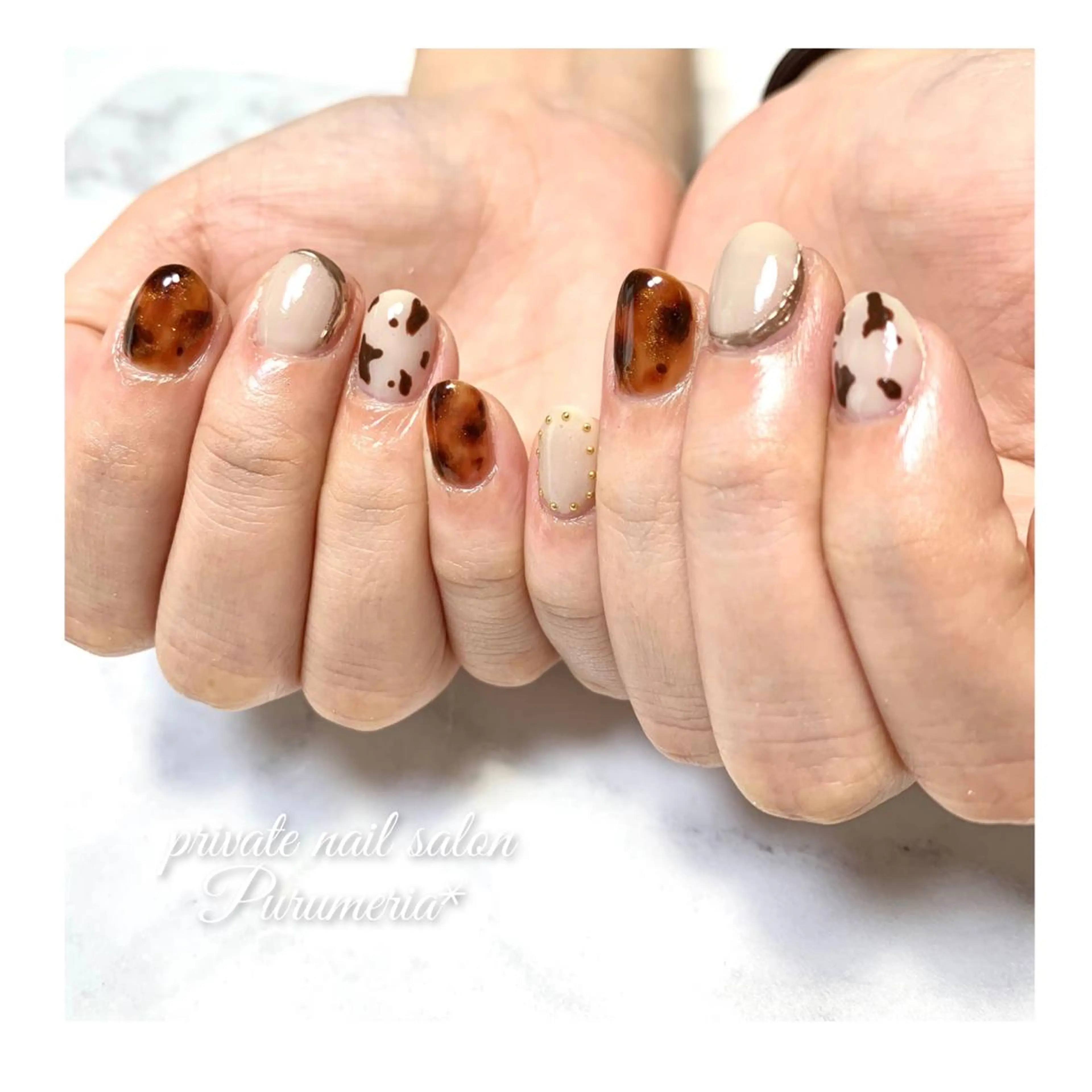 ネイル べっ甲ネイル Malama ___Ayakaのネイルデザイン